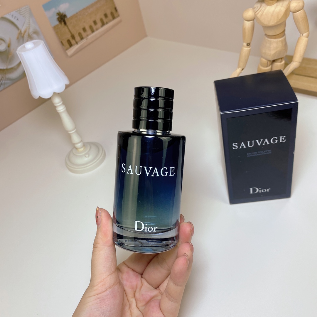 Dior Sauvage Eau de Toilette 100ml