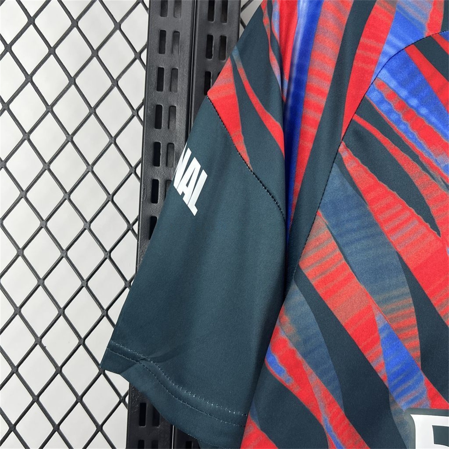 Arsenal 26-27 Red And Blue Twill Pre-Match Training Jersey - Fans Version - UnitedFutballJersey