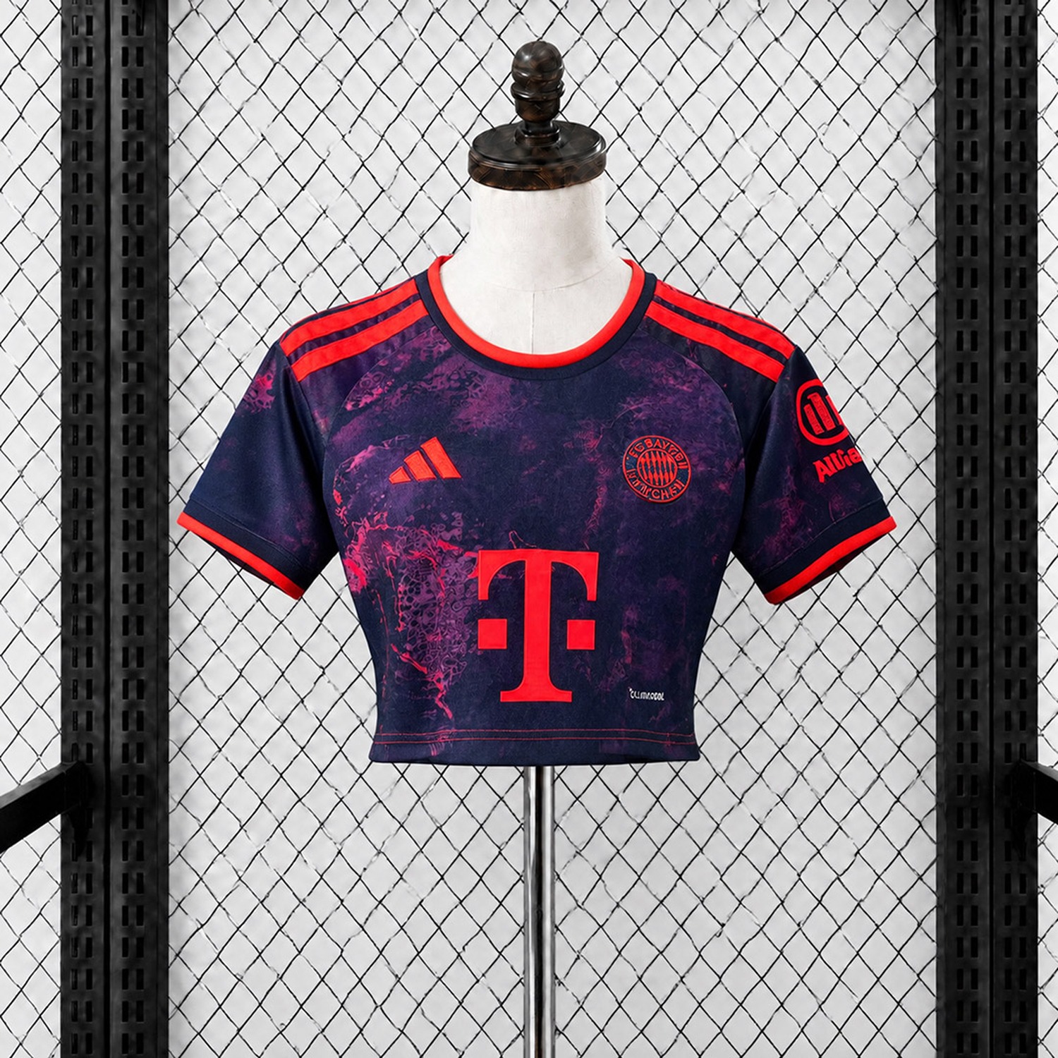 Women's Bayern Munich 26-27 Third Cropped Jersey - Fans Version - UnitedFutballJersey