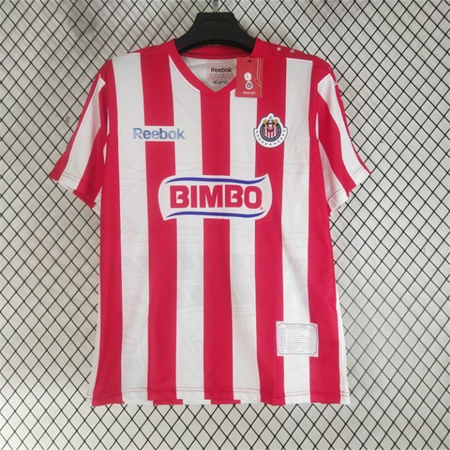 Retro Chivas de Guadalajara 2010-11 Home Jersey - UnitedFutballJersey