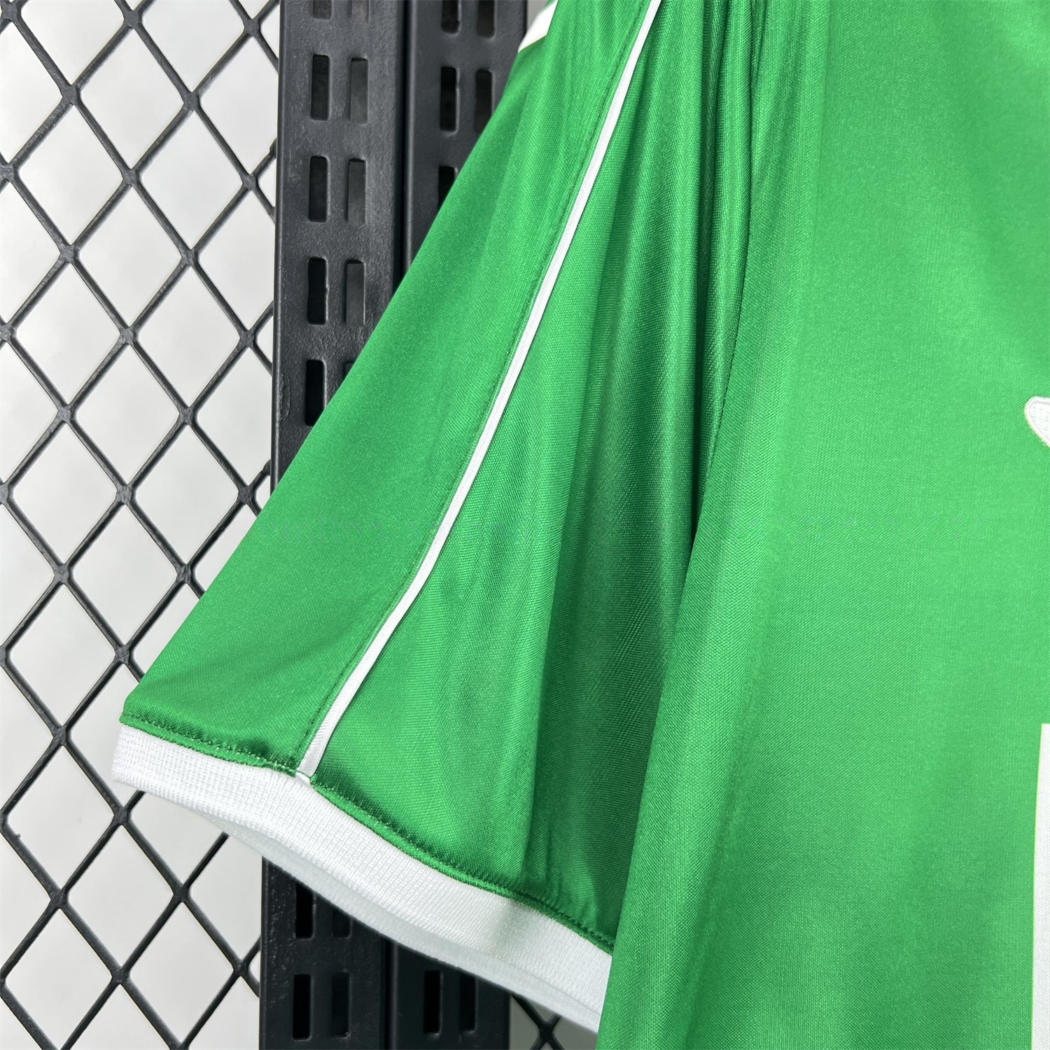 Cordoba 25-26 Retro Style Green And White Half Jersey - Fans Version - UnitedFutballJersey