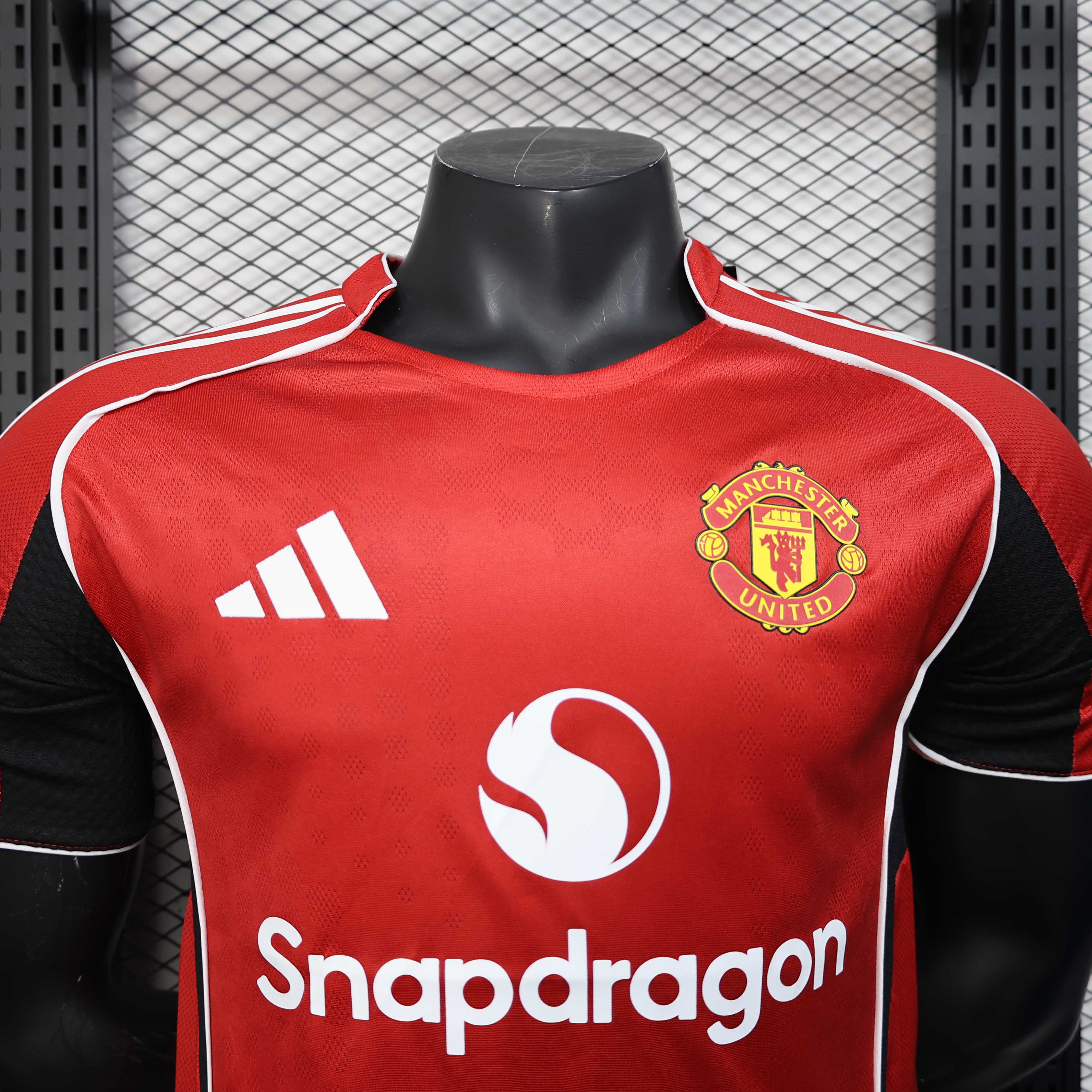 2025/2026 Player Version Manchester United Home 01 Football Shirt 1:1 Thai Quality