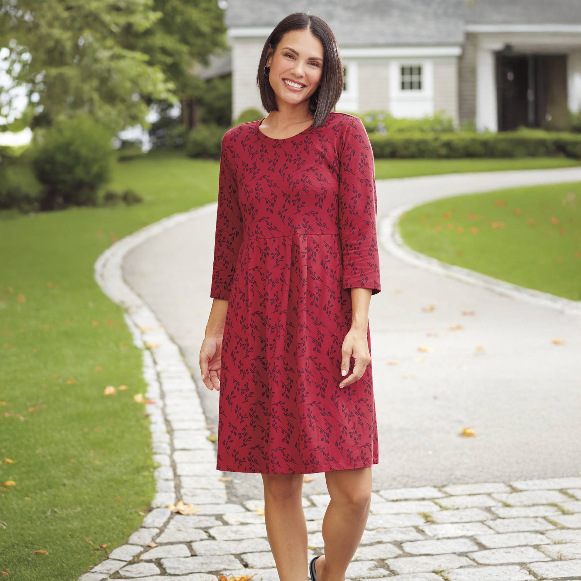 Casual, Comfy Vine-Print Dress, Front Pleats, 3/4 Sleeves, Pockets - Northstyle Catalog