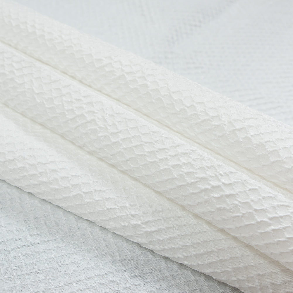 Marylin Metallic White Diamond Quilted Brocade - Joann Fabrics