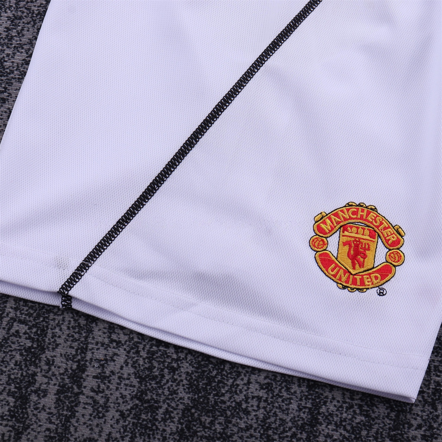 Retro Manchester United 2000-02 Home Kids Kit - UnitedFutballJersey