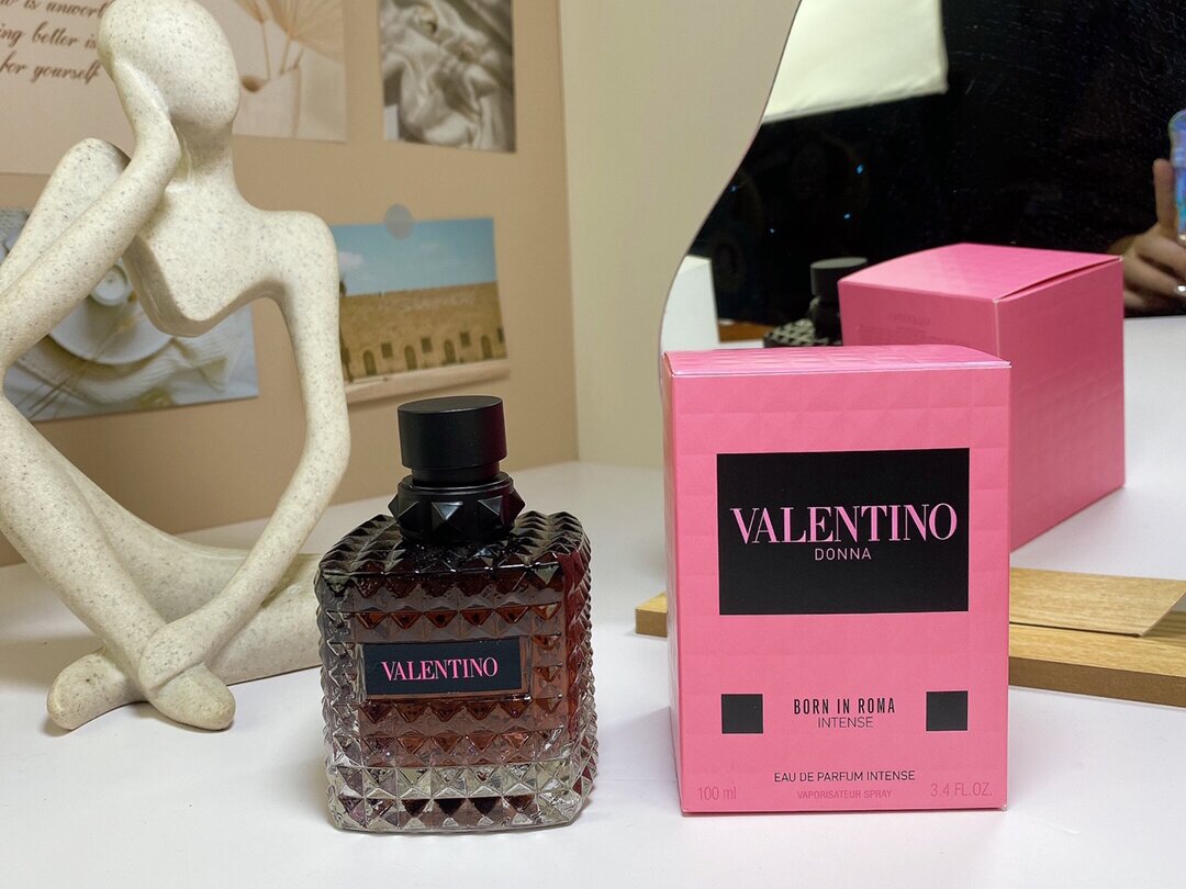 Valentino Born in Roma Donna Intense Eau de Parfum 100ml - Floral Oriental Scent