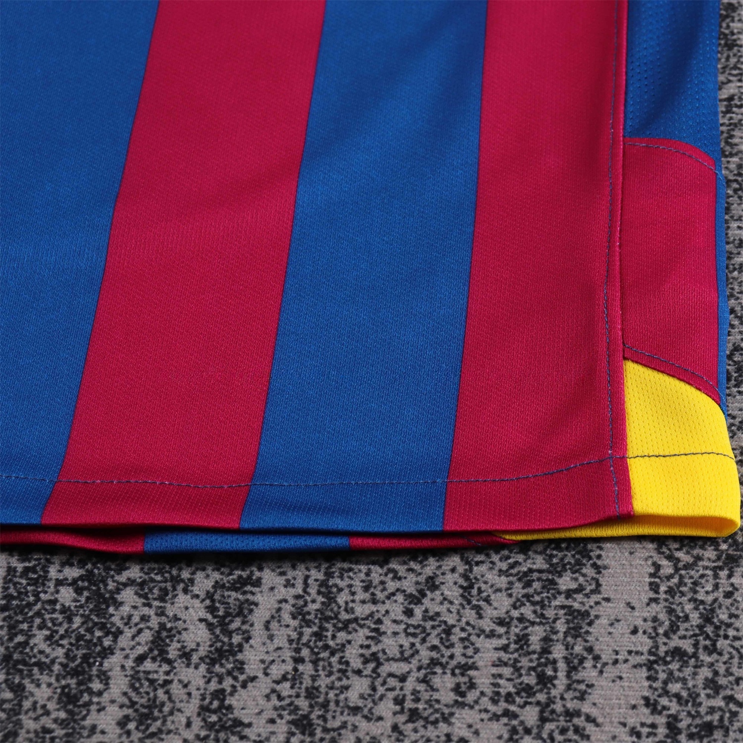 Retro Barcelona 2005-06 Home Stadium Kids Kit - Champions League Version - UnitedFutballJersey