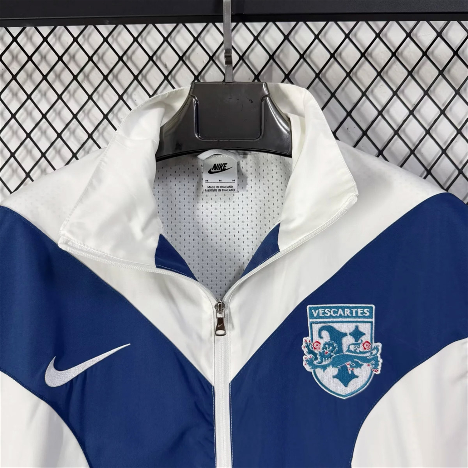 England 2026 Retro Style Windbreaker Jacket - Blue And White - UnitedFutballJersey