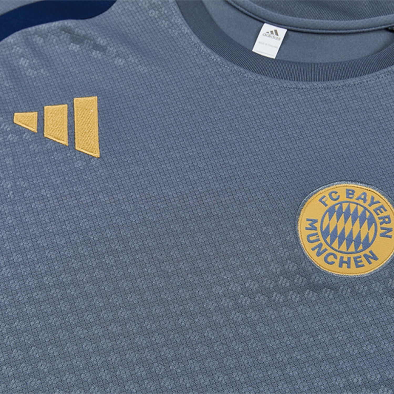 Bayern Munich 26-27 Short-Sleeve Training Set - Grey Top & Deep Blue Shorts - UnitedFutballJersey