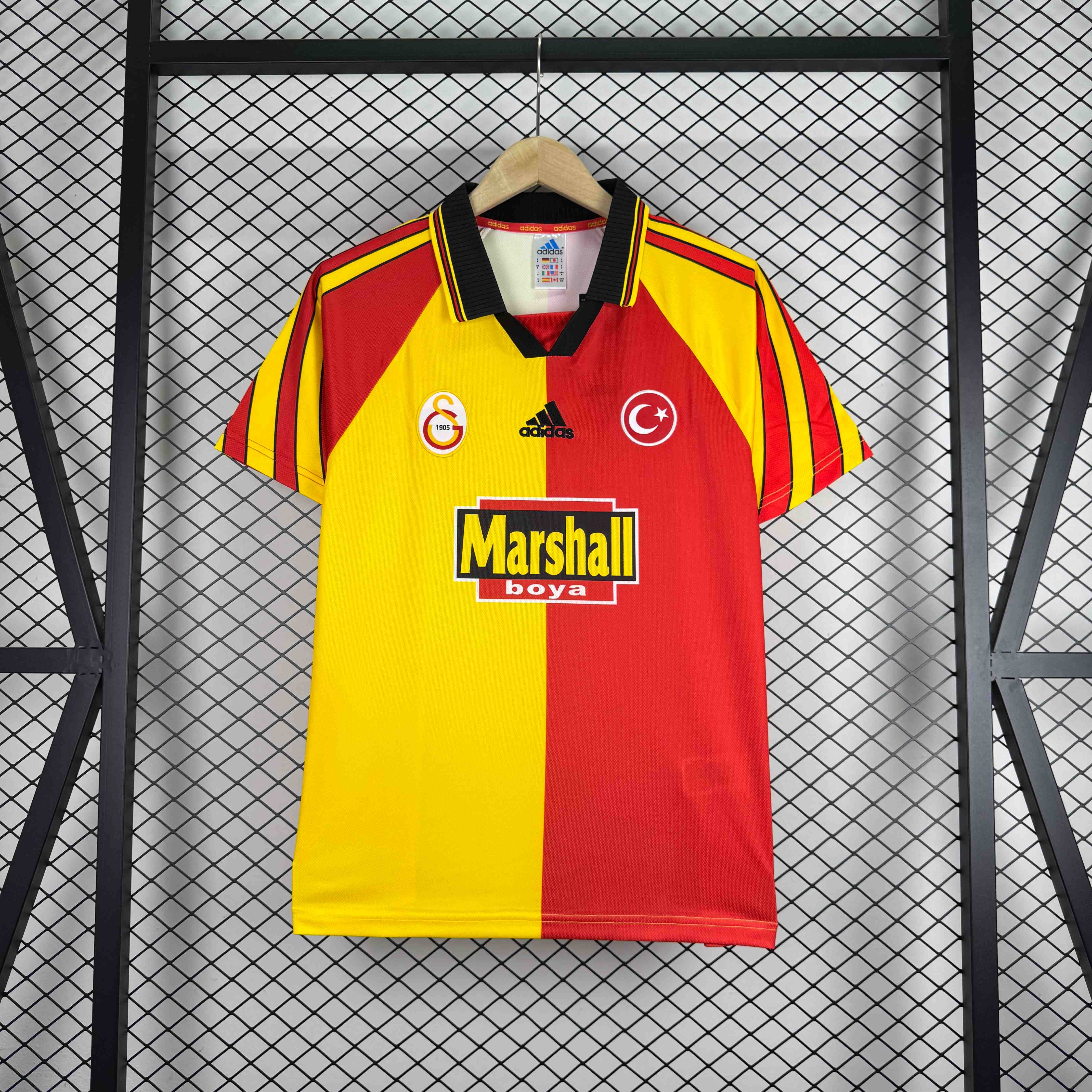 1998/1999 Retro Galatasaray Home Football Shirt 1:1 Thai Quality