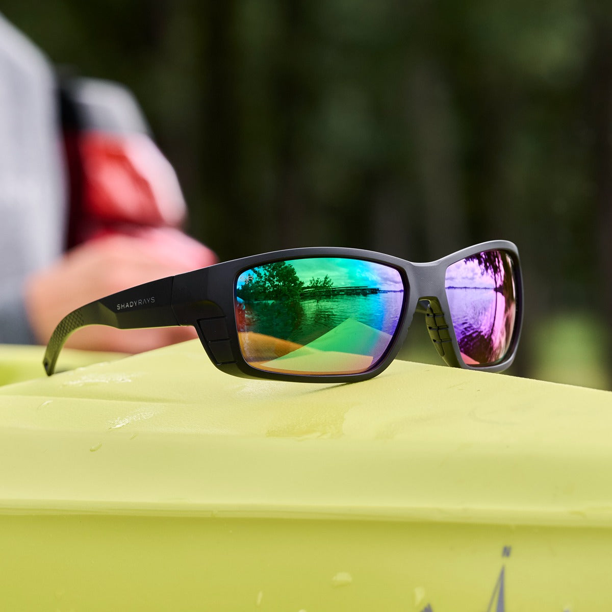 Capitan Elite – Black Emerald Polarized
