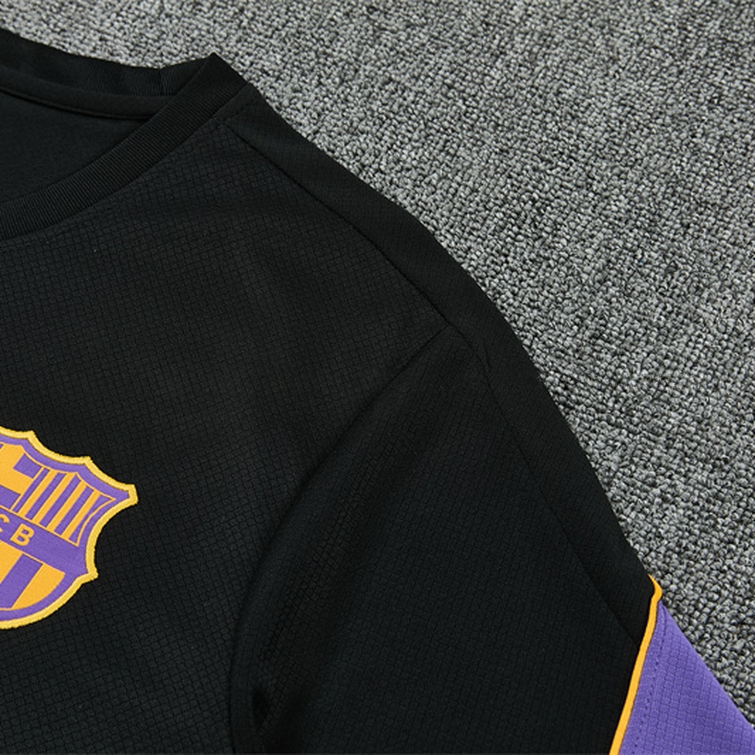 Barcelona 26-27 With Purple Short-Sleeve Training Set - Black Top & Black Shorts - UnitedFutballJersey