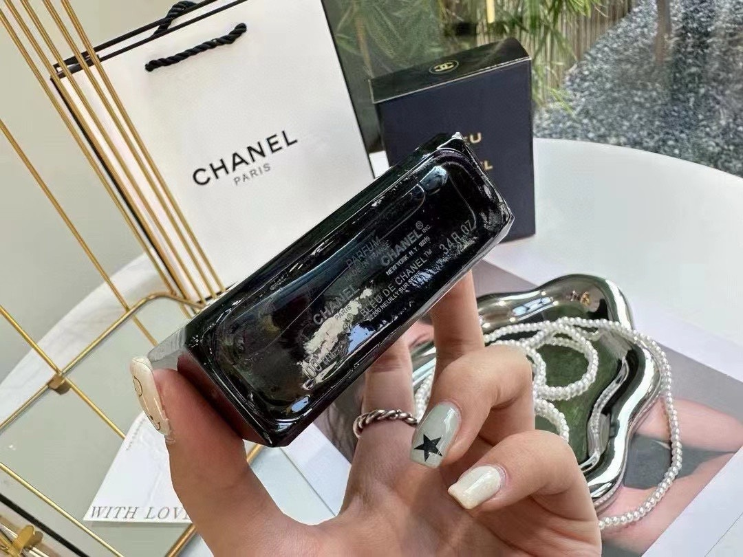 chanel azure fragrance men's perfume
