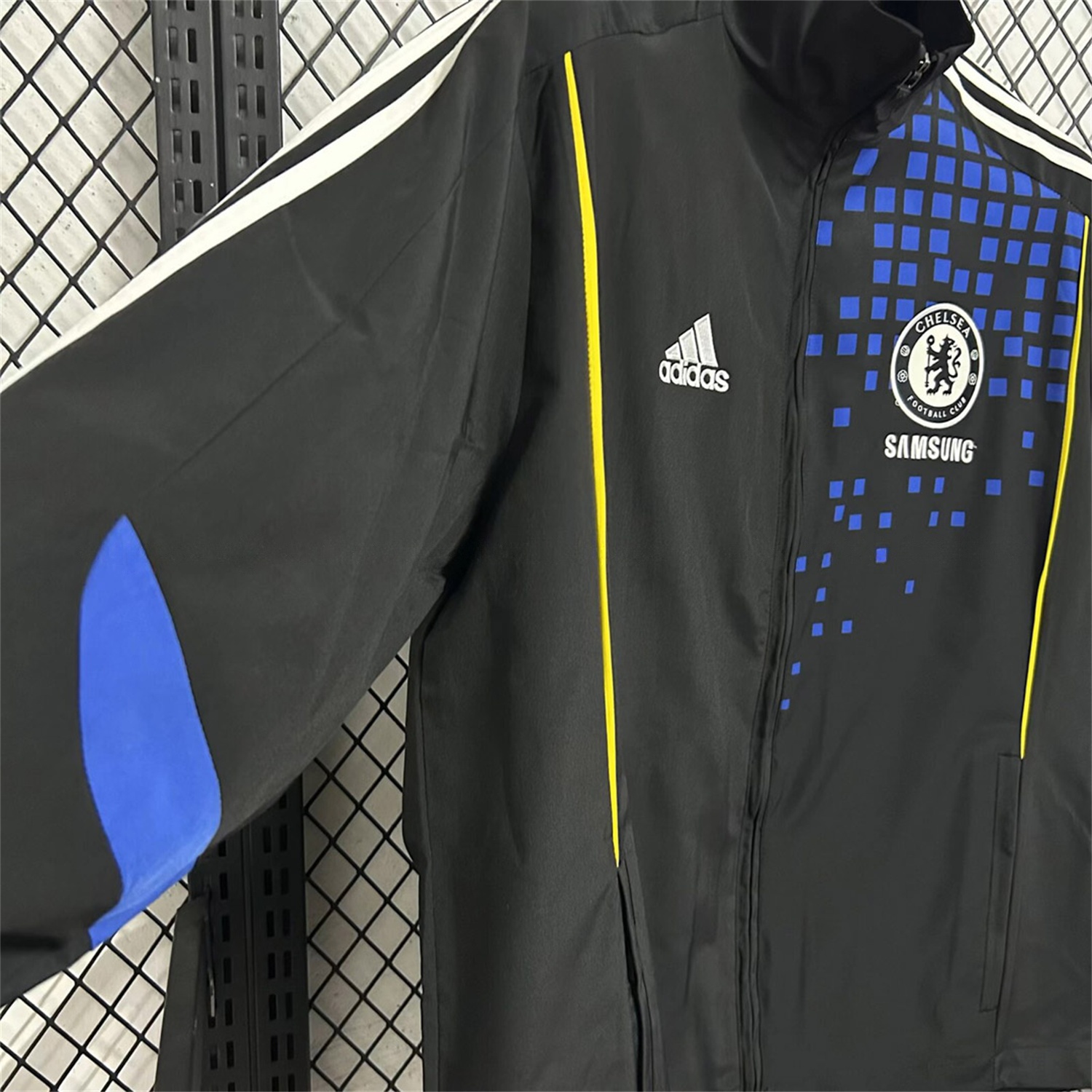 Retro C.H.E.L.S.E.A 2011-12 Windbreaker Jacket - Black - UnitedFutballJersey