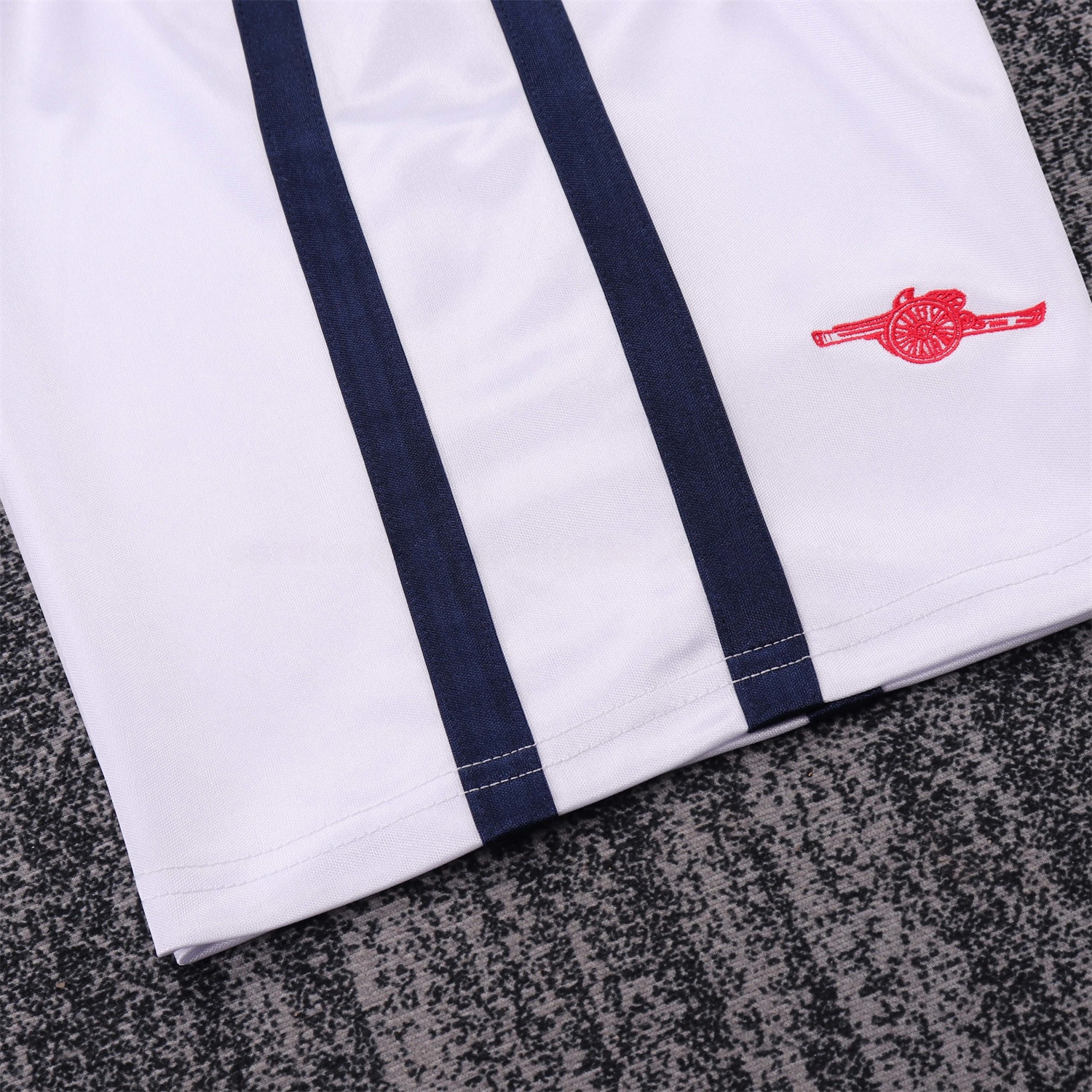 Retro Arsenal 1998-99 Home Kids Kit - UnitedFutballJersey