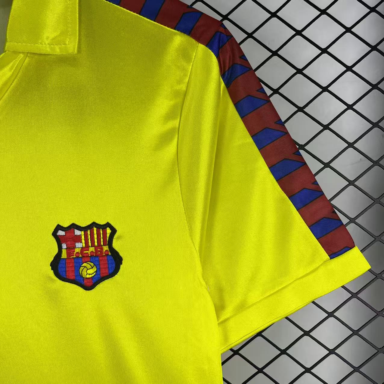 1982/1984 Retro Barcelona Away Football Shirt 1:1 Thai Quality