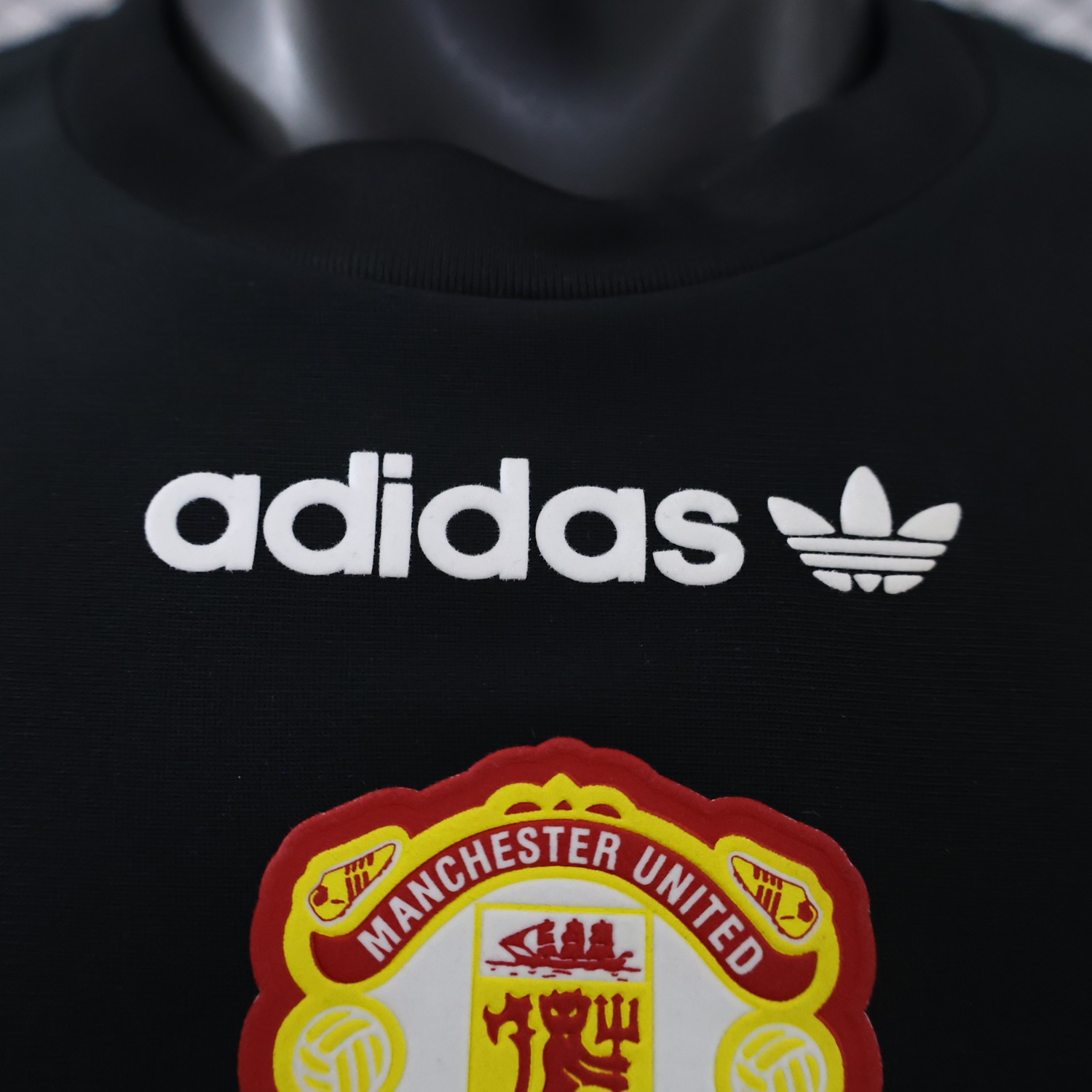 Manchester United 26-27 Retro Style Casual Black Jersey - Player Version - UnitedFutballJersey