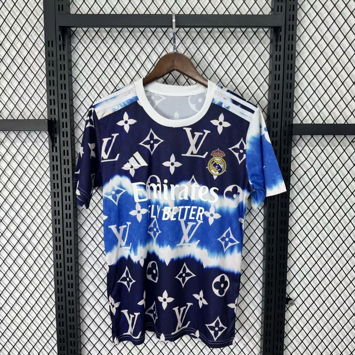 2025/2026 Real Madrid Co-branded version Football Jersey 1:1 Thai Quality