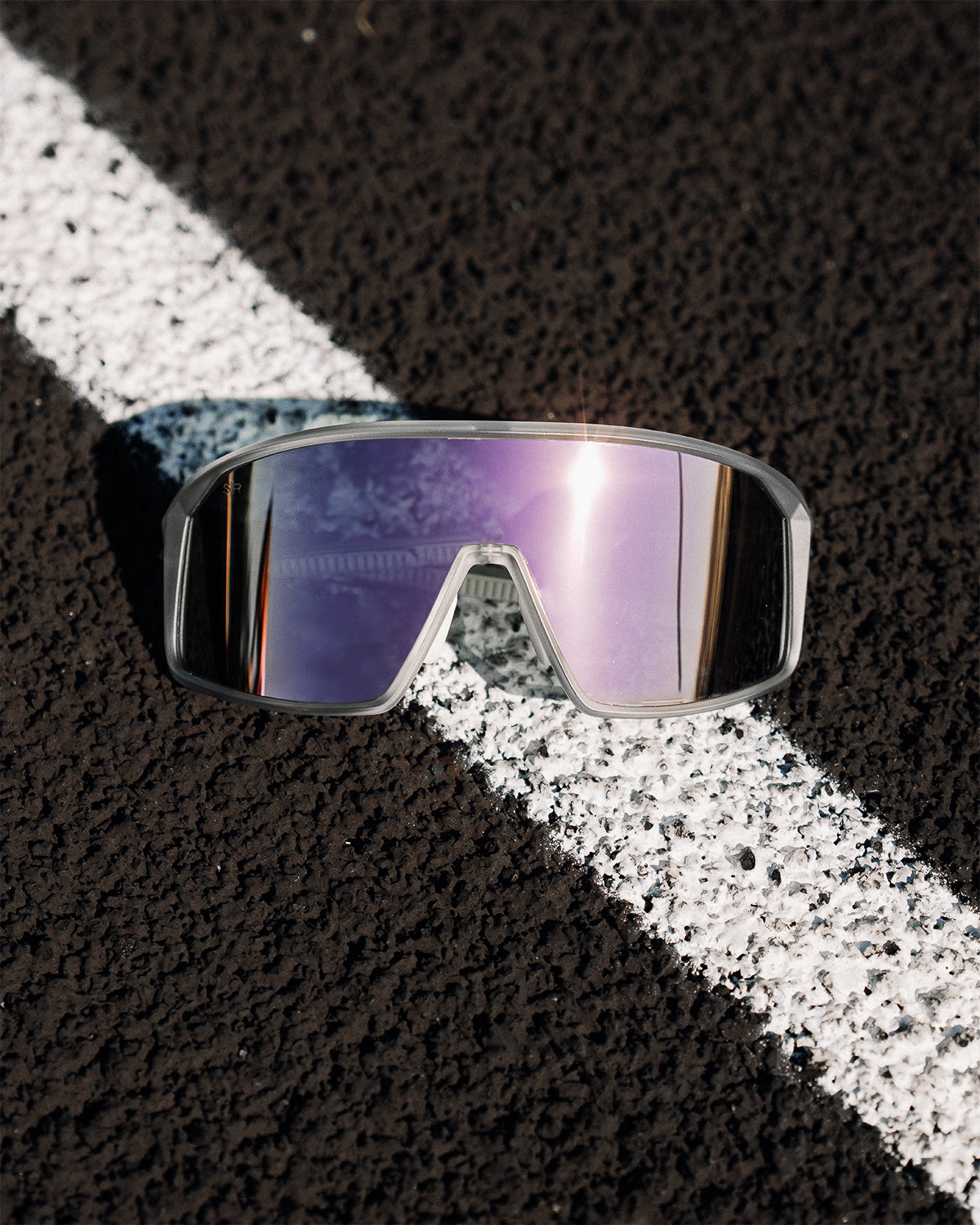 Rival Crystal Smoke – Champagne Polarized