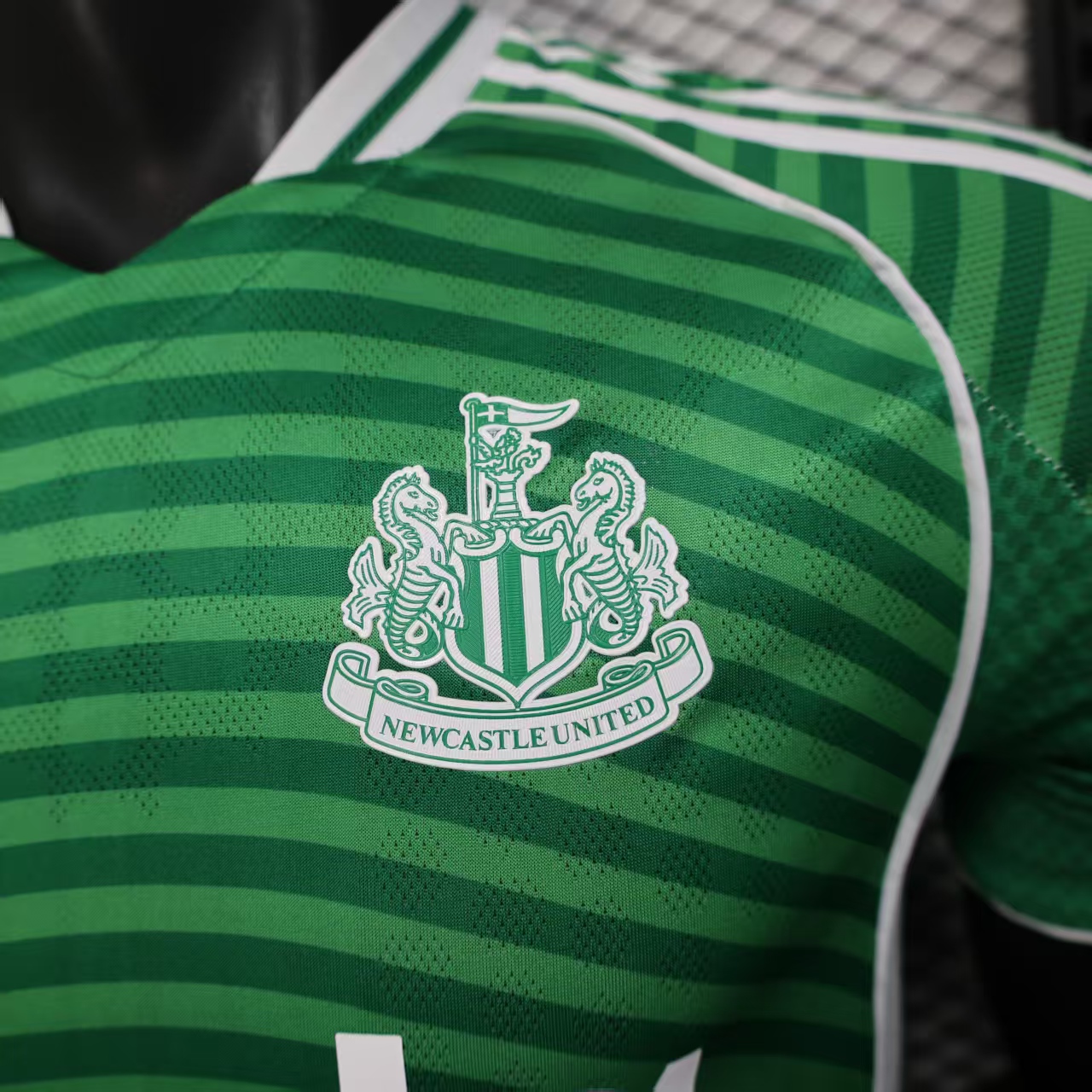 2025/2026 Player Version Newcastle United Away Football Jersey 1:1 Thai Quality