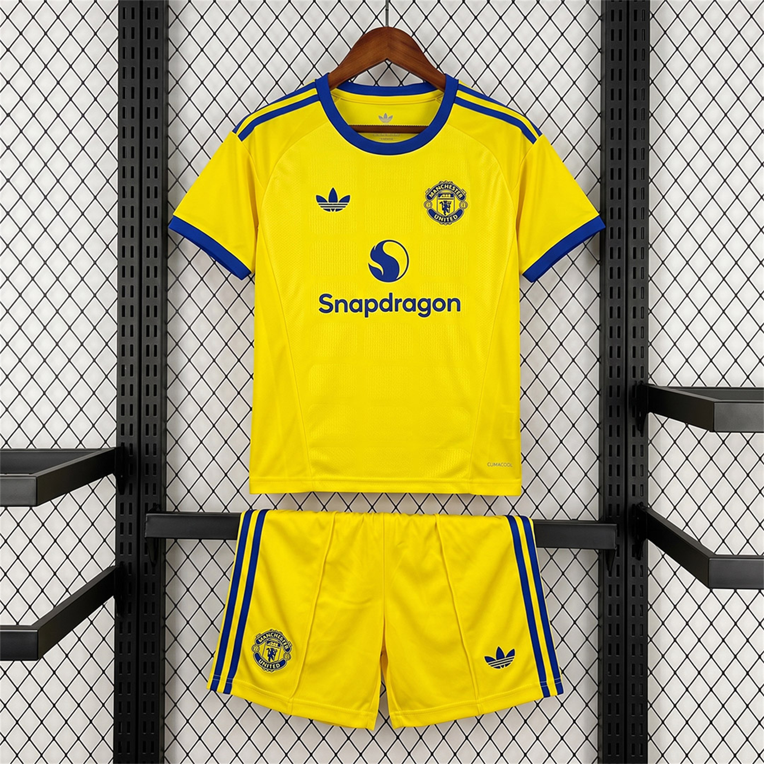 Manchester United 26-27 Yellow Goalkeeper Kids Kit - UnitedFutballJersey