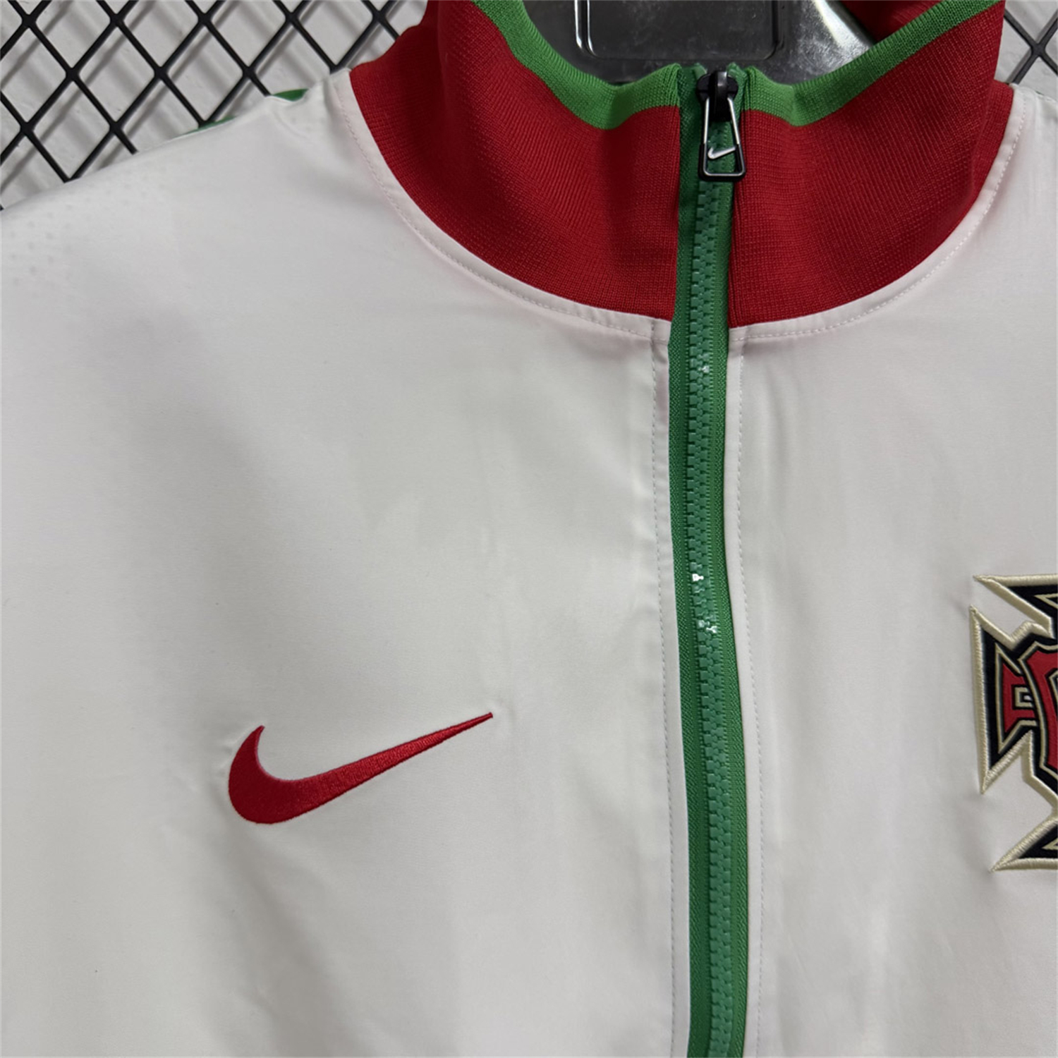 Retro Portugal 2010-11 White Windbreaker - UnitedFutballJersey