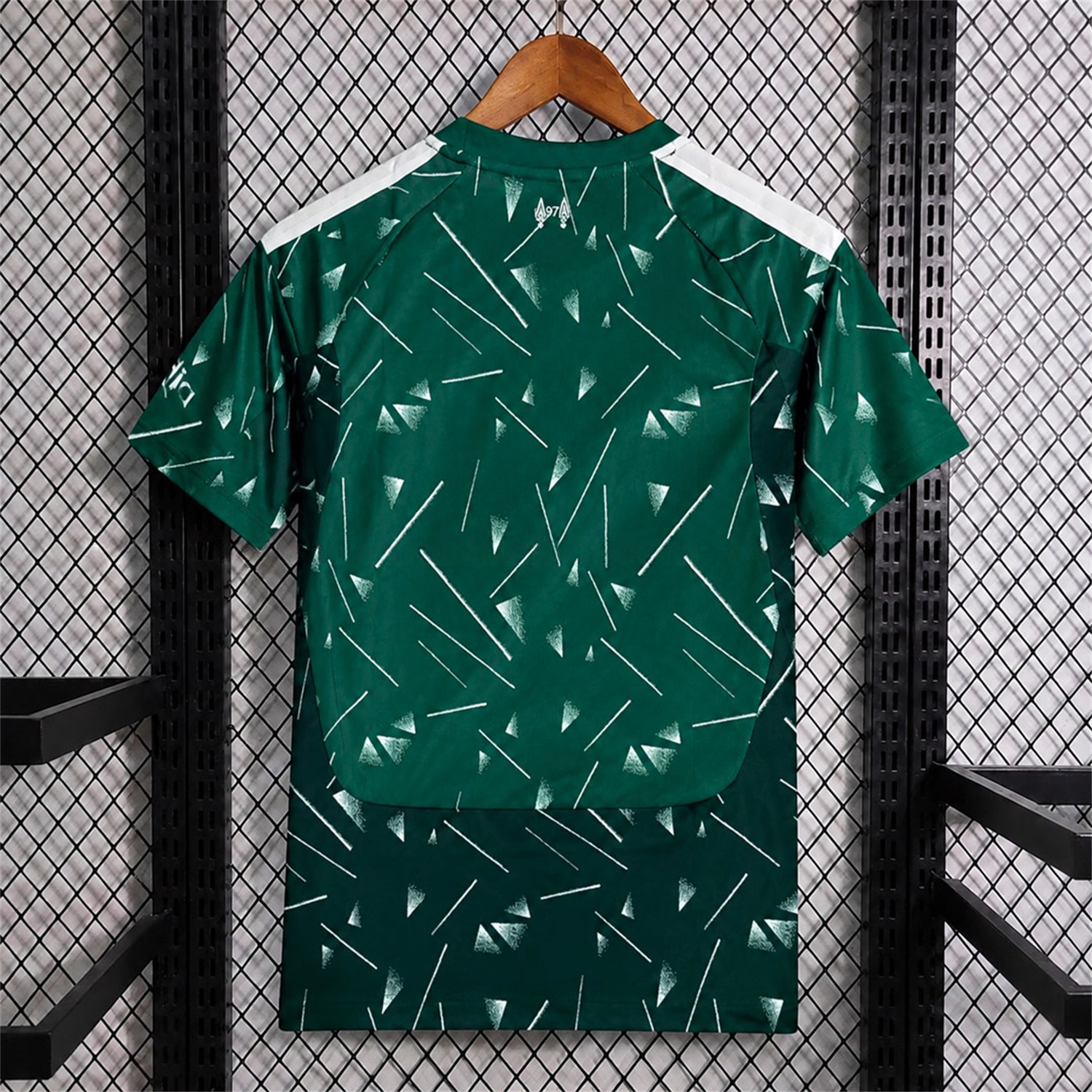 Liver.pool 26-27 Green Goalkeeper Jersey - Fans Version - UnitedFutballJersey