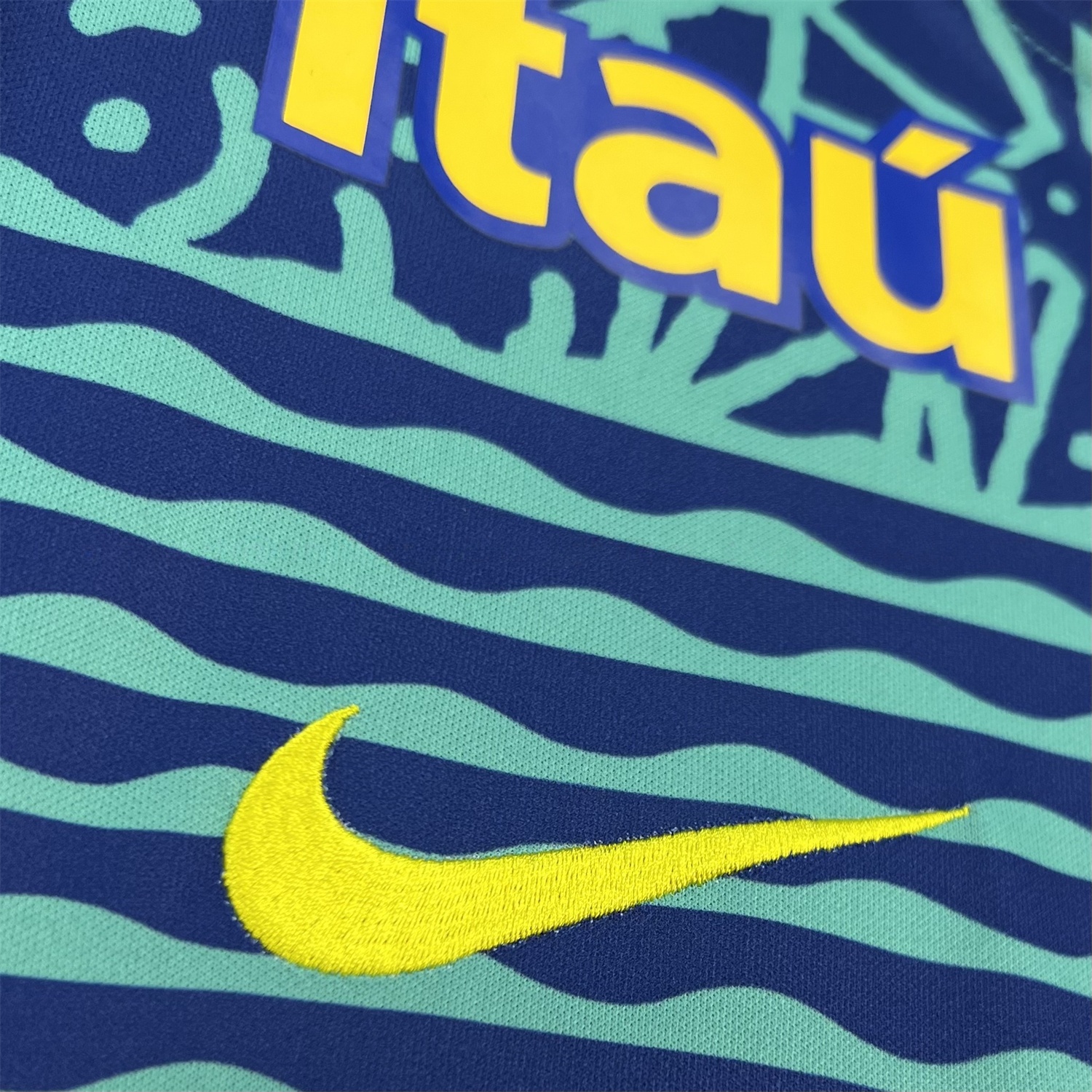Retro Brazil 2024 Blue Pre-Match Training Jersey - Fans Version - UnitedFutballJersey
