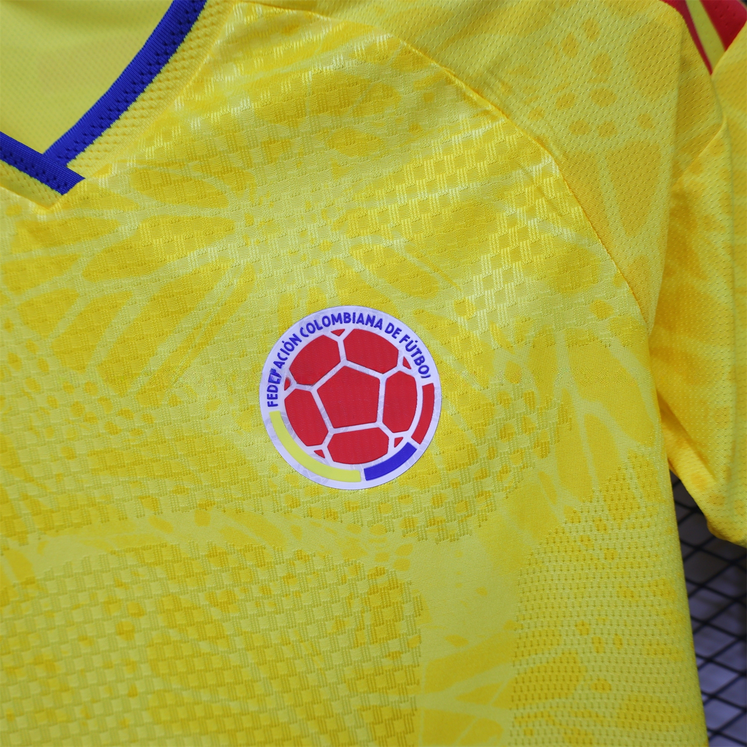 Women's Colombia 2026 Home Cropped Jersey - Player Version - UnitedFutballJersey