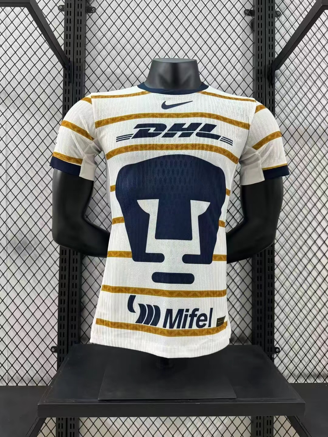 2024/2025 Player Version Pumas UNAM Home Football Shirt 1:1 Thai Quality