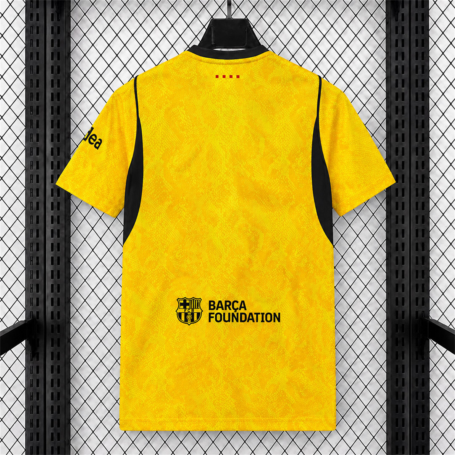Barcelona 26-27 Yellow Goalkeeper Jersey - Fans Version - UnitedFutballJersey