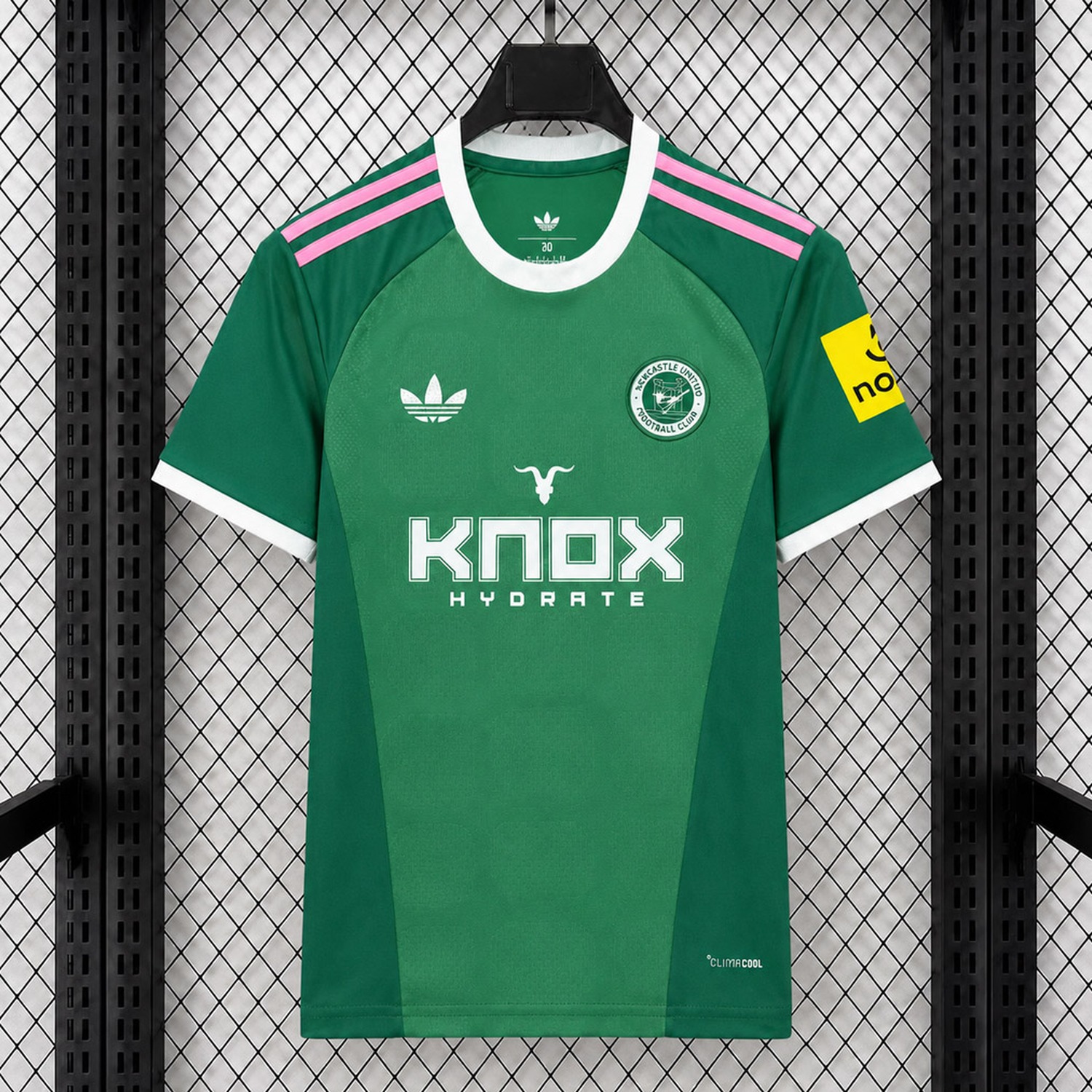 Newcastle United 26-27 Green Goalkeeper Jersey - Fans Version - UnitedFutballJersey