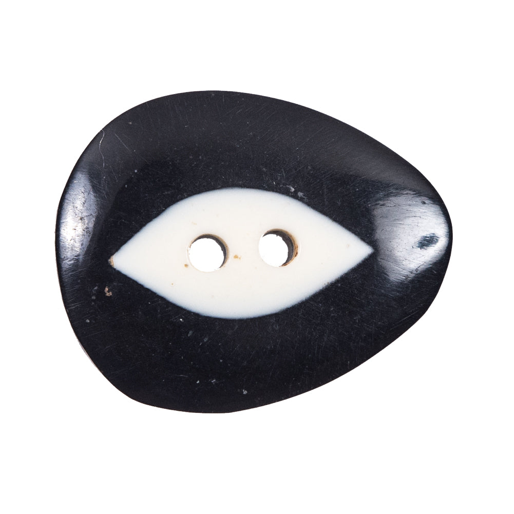 Black and White Horn Toggle - 48L/30.5mm - Joann Fabrics