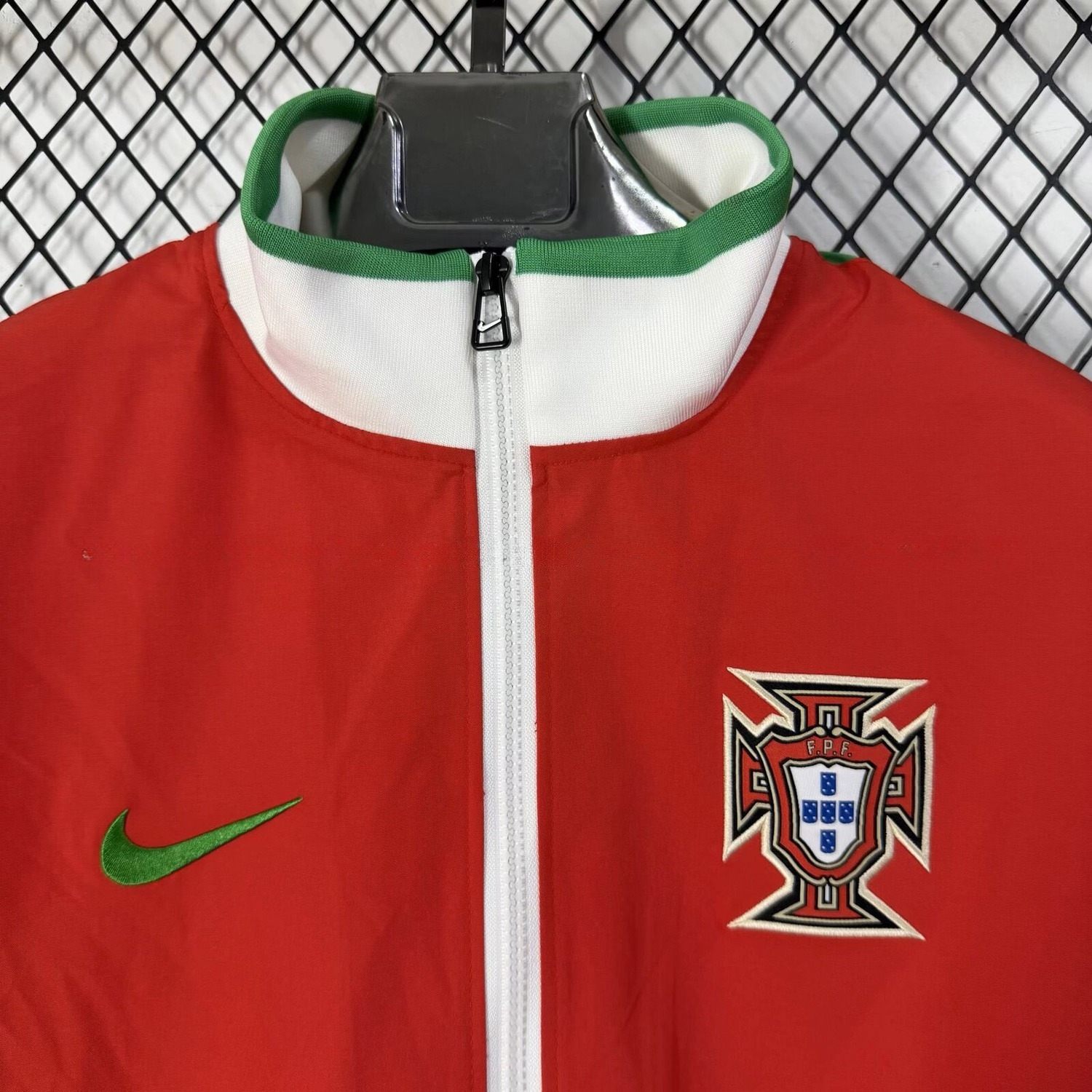 Retro Portugal 2010-12 Red Windbreaker - UnitedFutballJersey