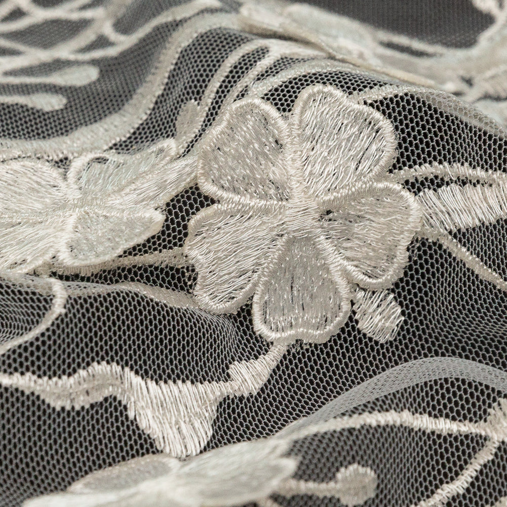 3D Embroidered Lace - Off-White Floral - Joann Fabrics