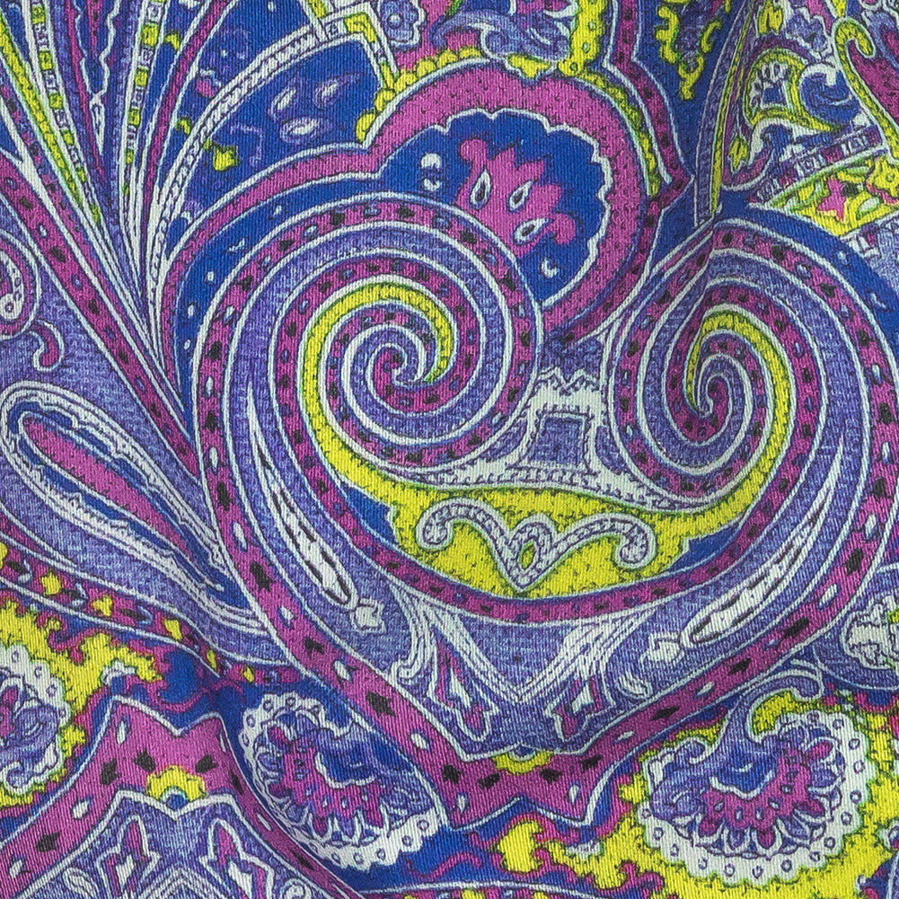 Mood Exclusive Lavender and Cool Gray Curling Convolutions Stretch Cotton Sateen - Joann Fabrics