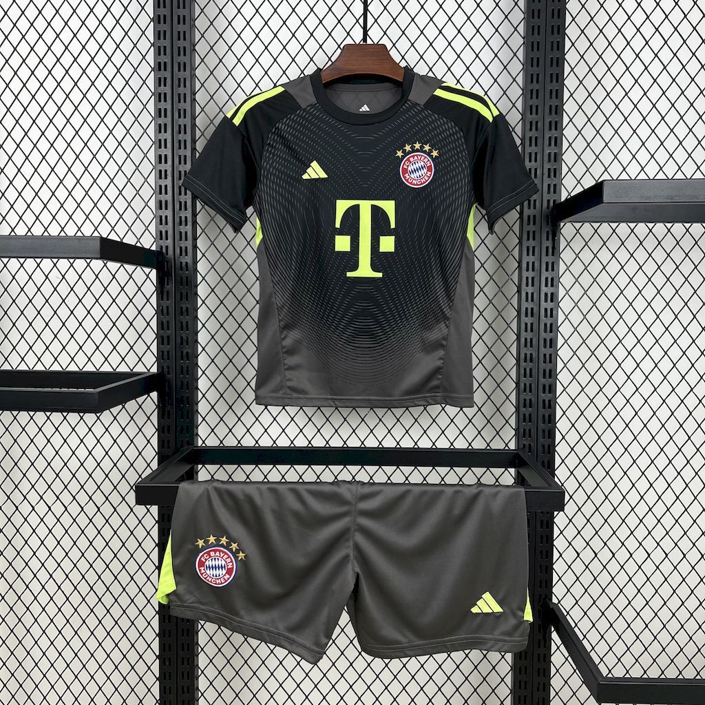 2025/2026 Bayern Munich Goalkeeper 02 Football Jersey 1:1 Thai Quality Kids Size