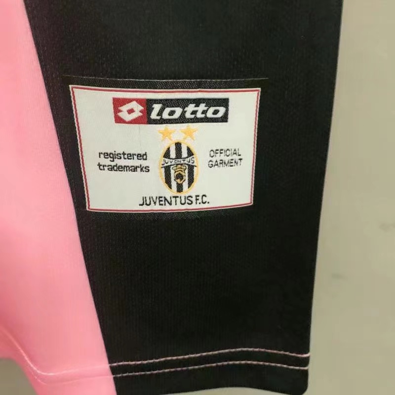 2002/2003 Retro Juventus Pink Soccer Jersey 1:1 Thai Quality