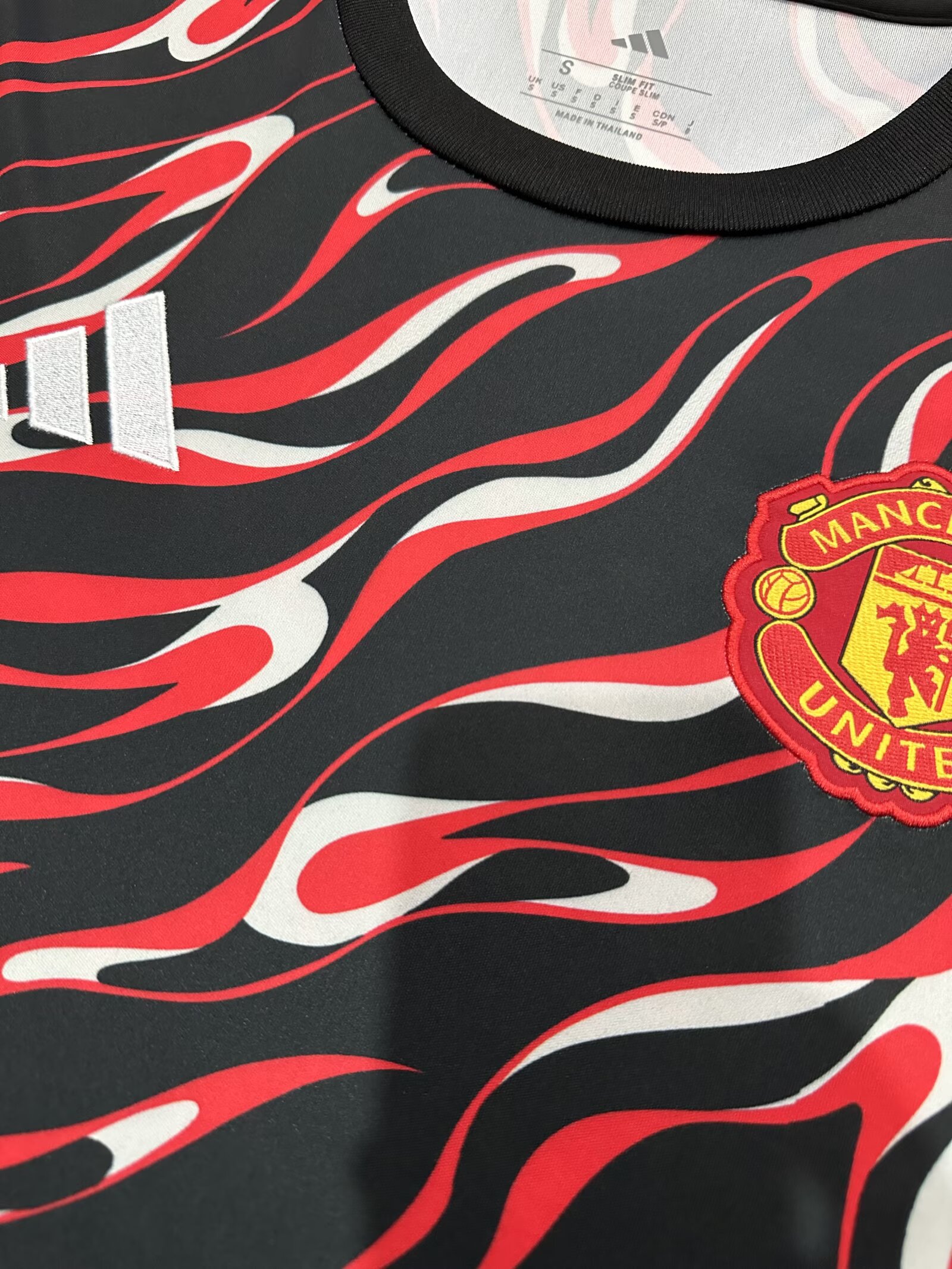 2025/2026 Manchester United Pre-match training 01 Football Jersey 1:1 Thai Quality