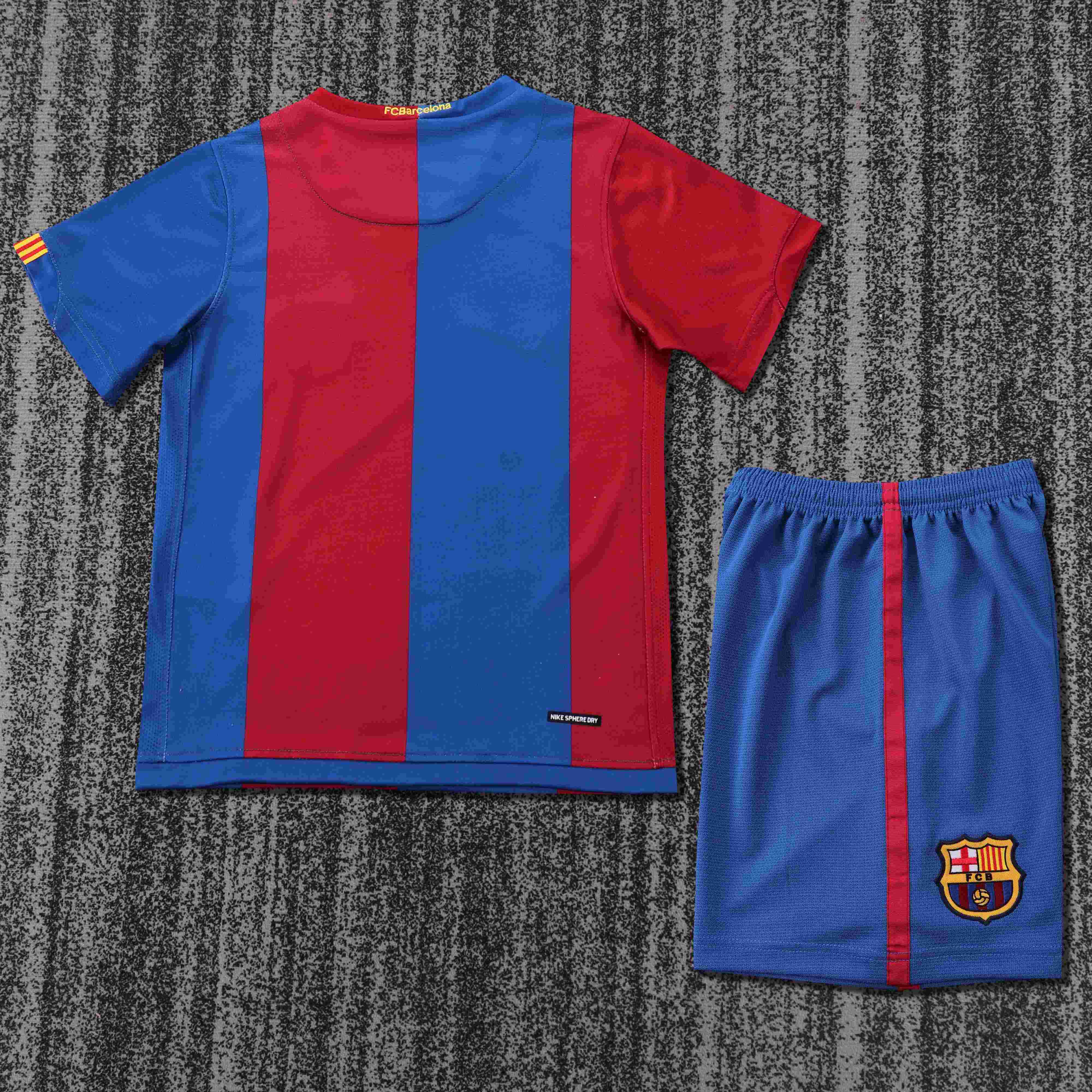 2006-2007 Retro Barcelona Home Football Shirt 1:1 Thai Quality Kids Size
