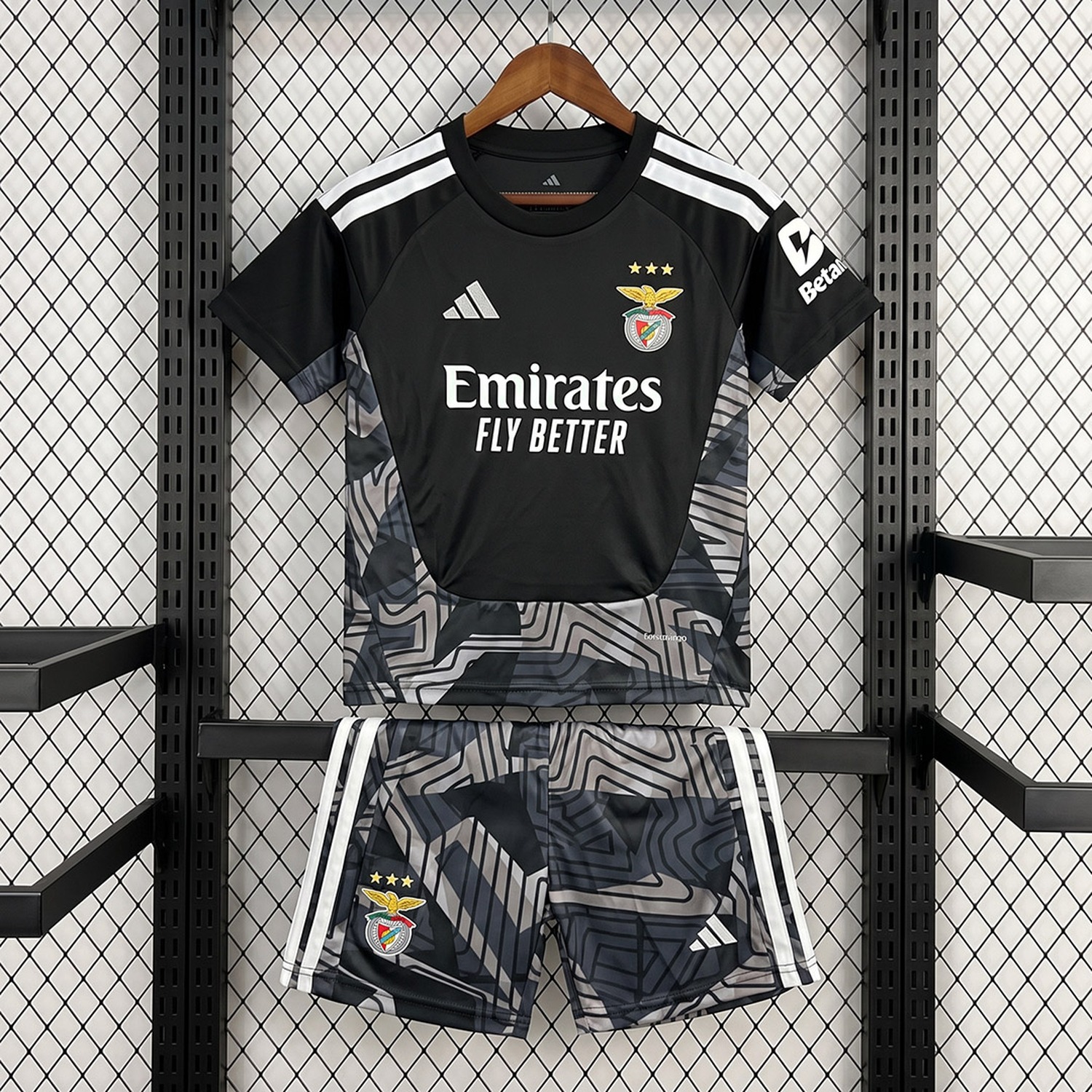 Benfica 26-27 Black Goalkeeper Kids Kit - UnitedFutballJersey