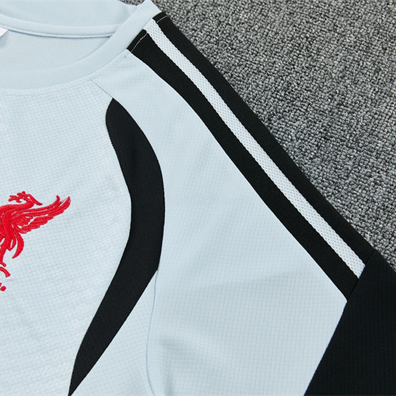 Liver.pool 26-27 Short-Sleeve Training Set - Light Grey Top & Black Shorts - UnitedFutballJersey
