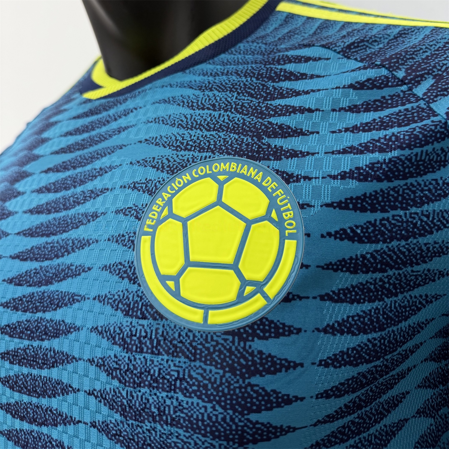 Colombia 2026 Away Blue Long Sleeves Jersey - Fans Version - UnitedFutballJersey