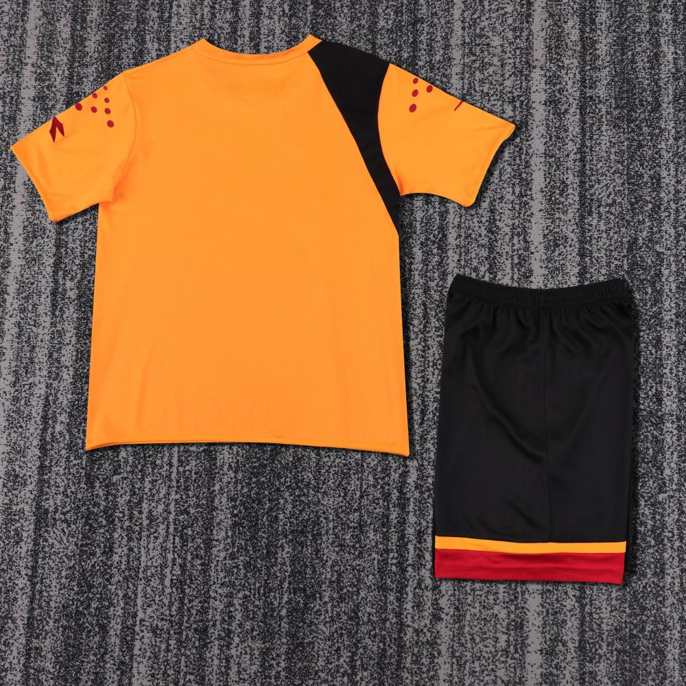 2005-2006 Retro Roma Home Soccer Jersey 1:1 Thai Quality Kids Size