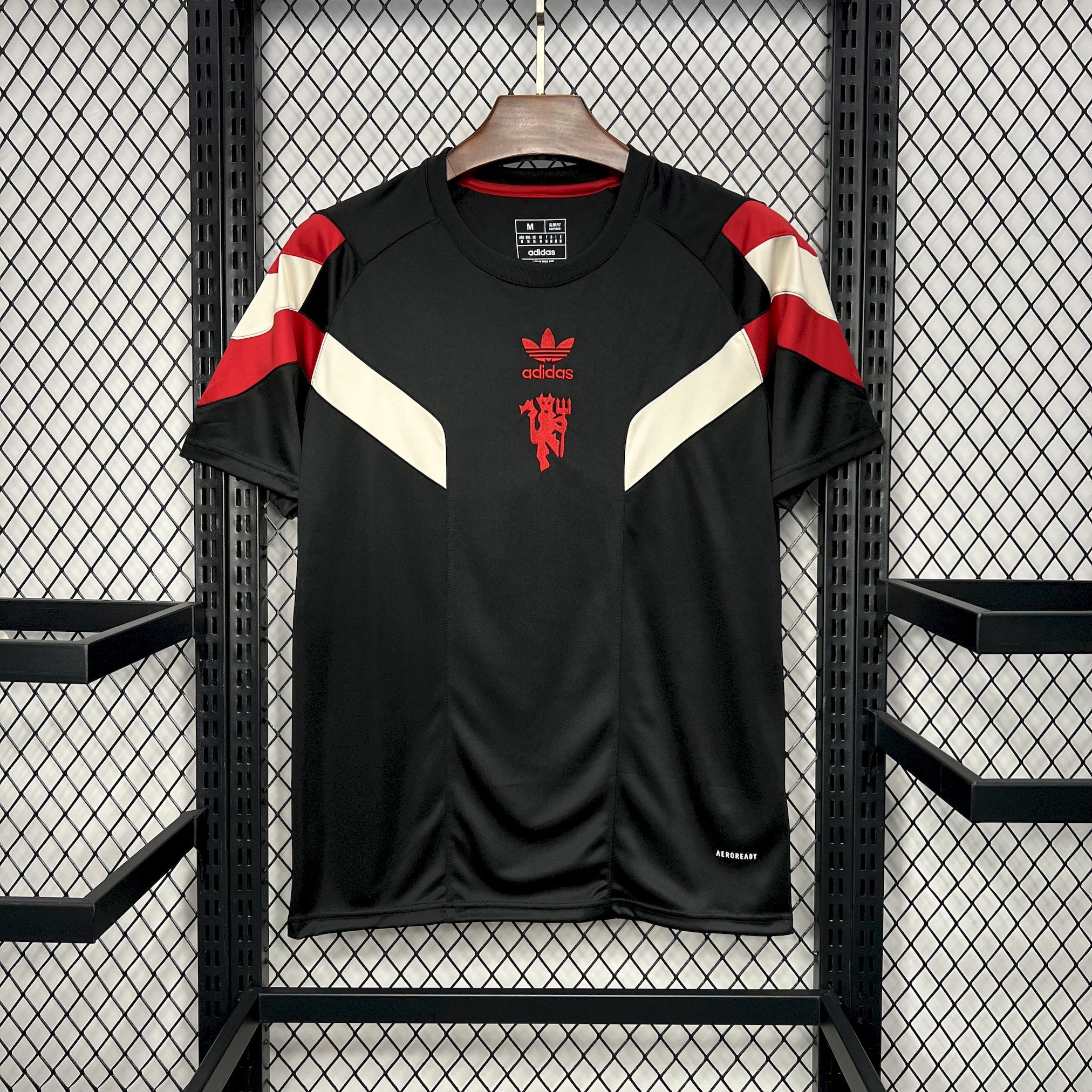 2024/2025 Manchester United Originals Tee Black Jersey 1:1 Thai Quality