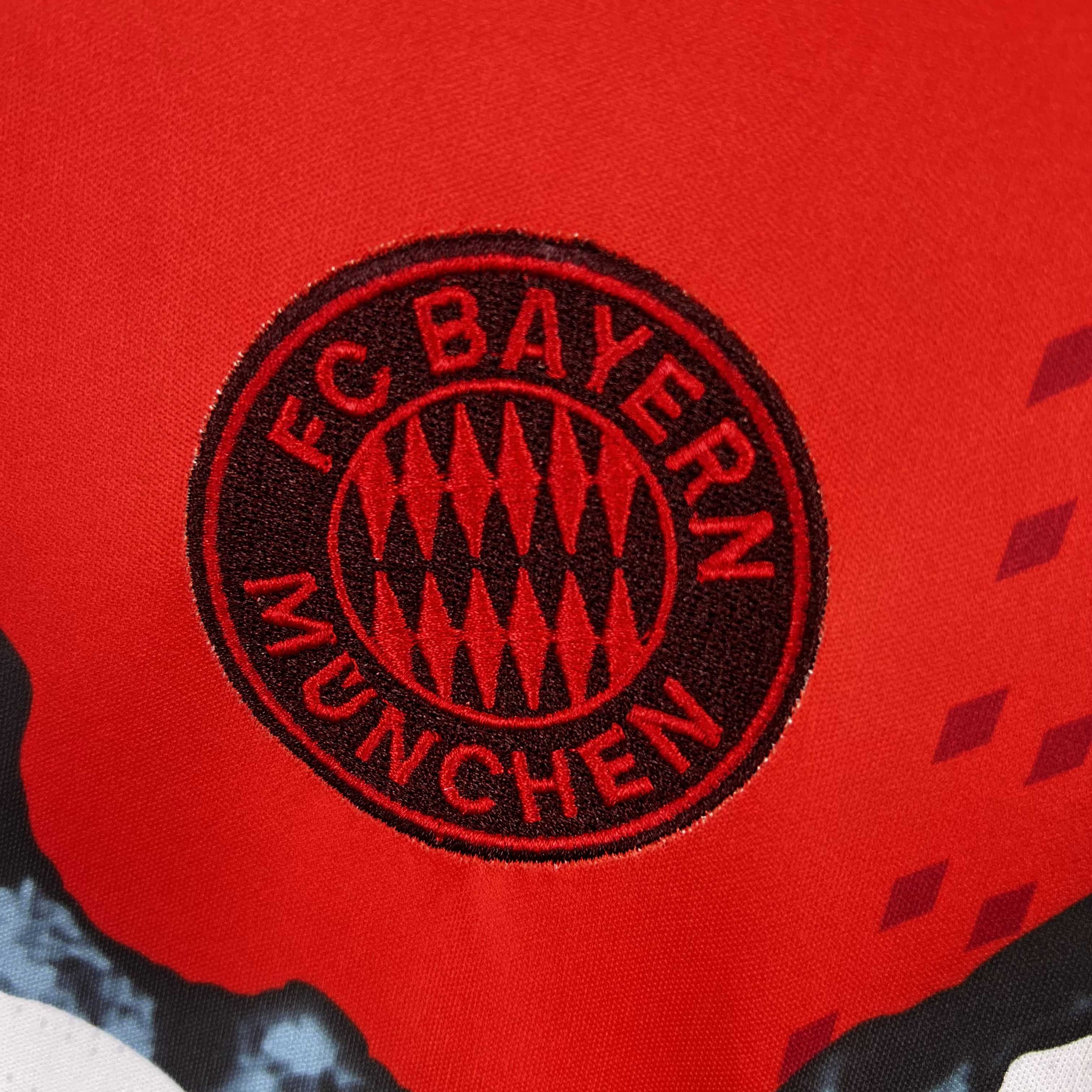2025/2026 Bayern Munich Pre-Match Training Football Jersey 1:1 Thai Quality