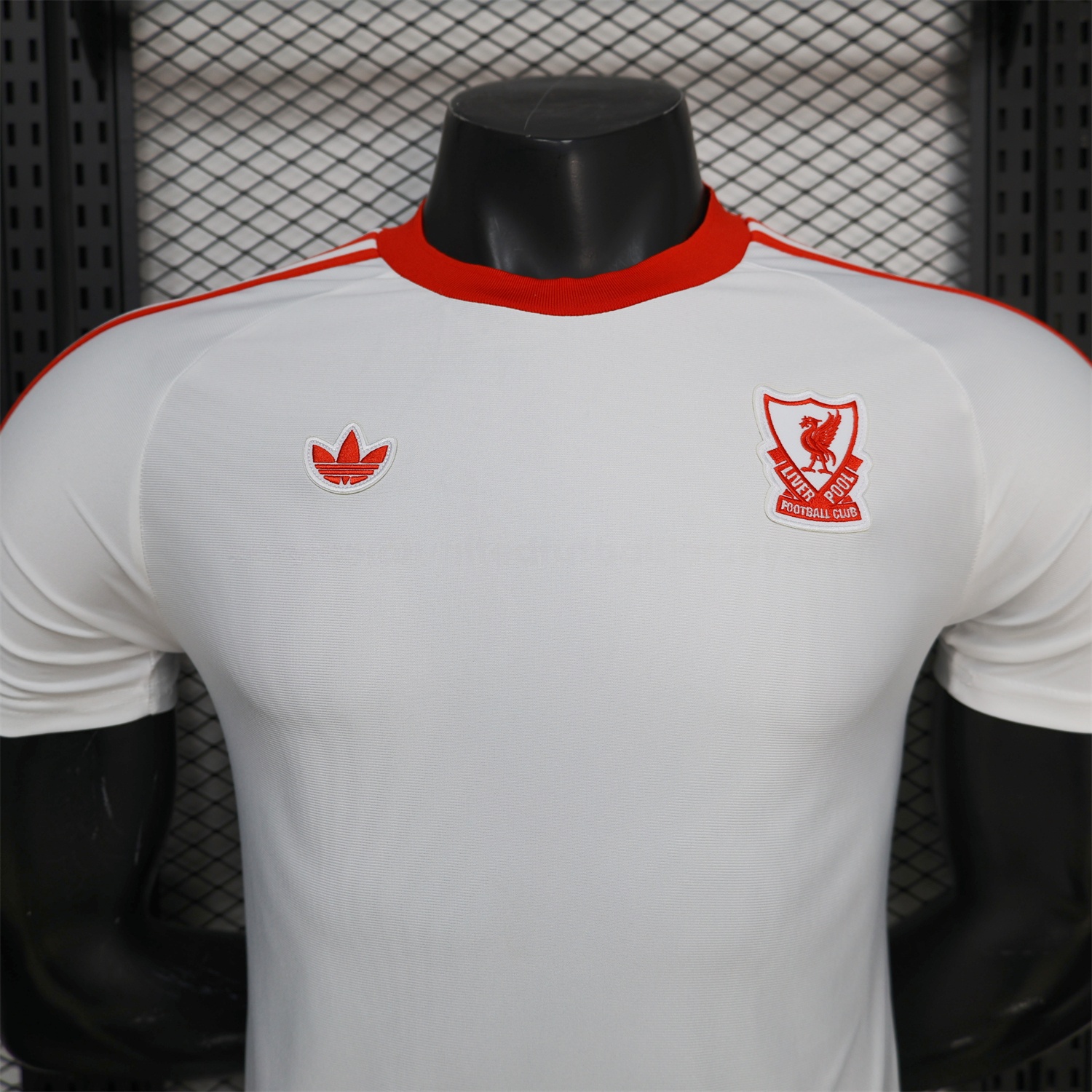 Liver.pool 25-26 Terrace Icon Retro Casual Style White Jersey - Player Version - UnitedFutballJersey