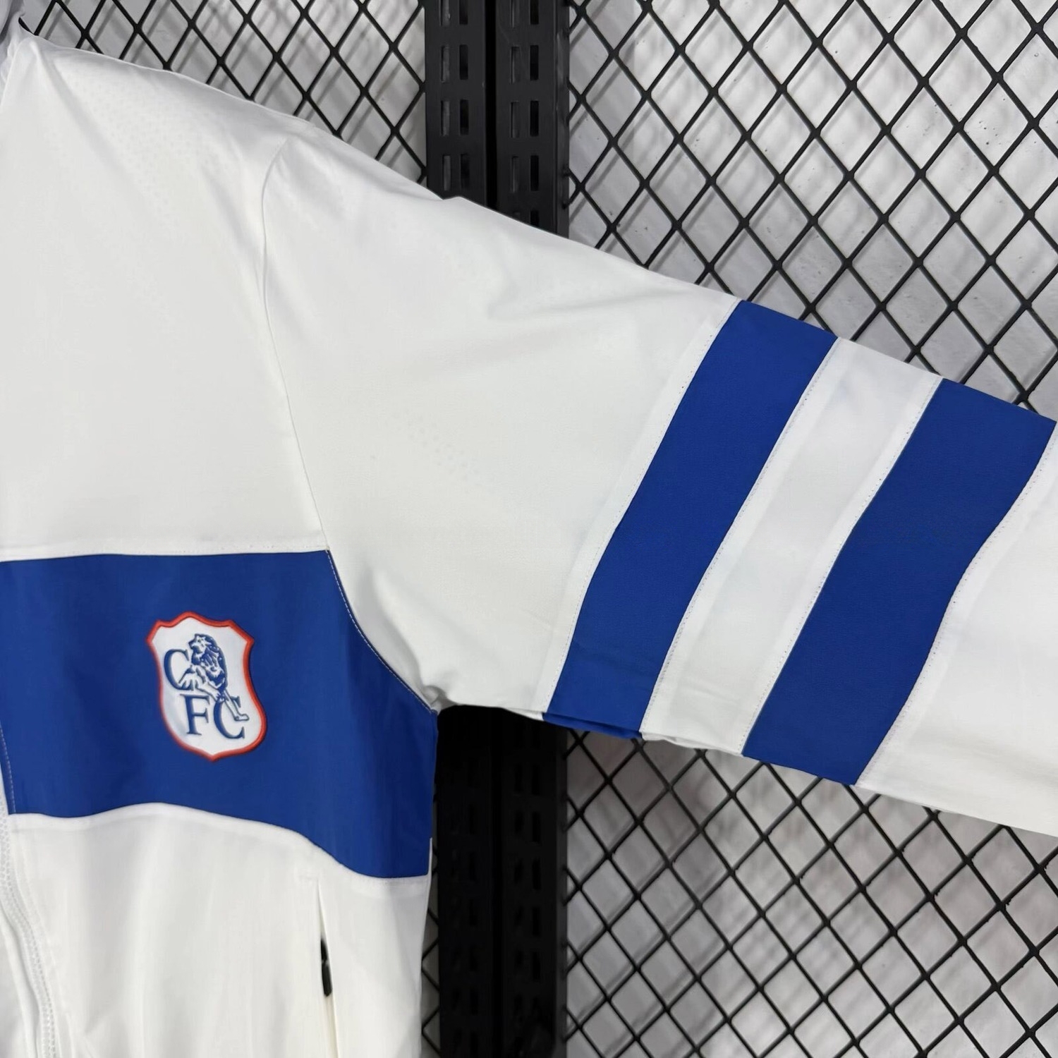 Retro C.H.E.L.S.E.A 1996 Windbreaker - UnitedFutballJersey