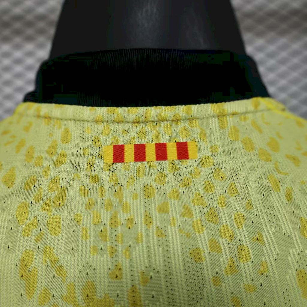 2025/2026 Player Version Barcelona  Away Mamba Series Kobe Bryant Joint Edition Football Jersey 1:1 Thai quality