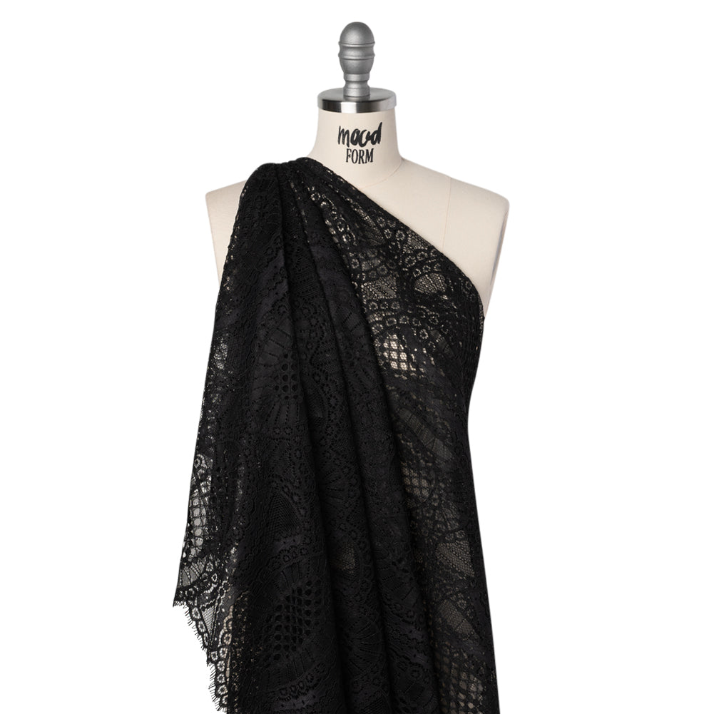 Corded Lace with Scalloped Fringe Edges - Black Geometric Lozenges - Joann Fabrics